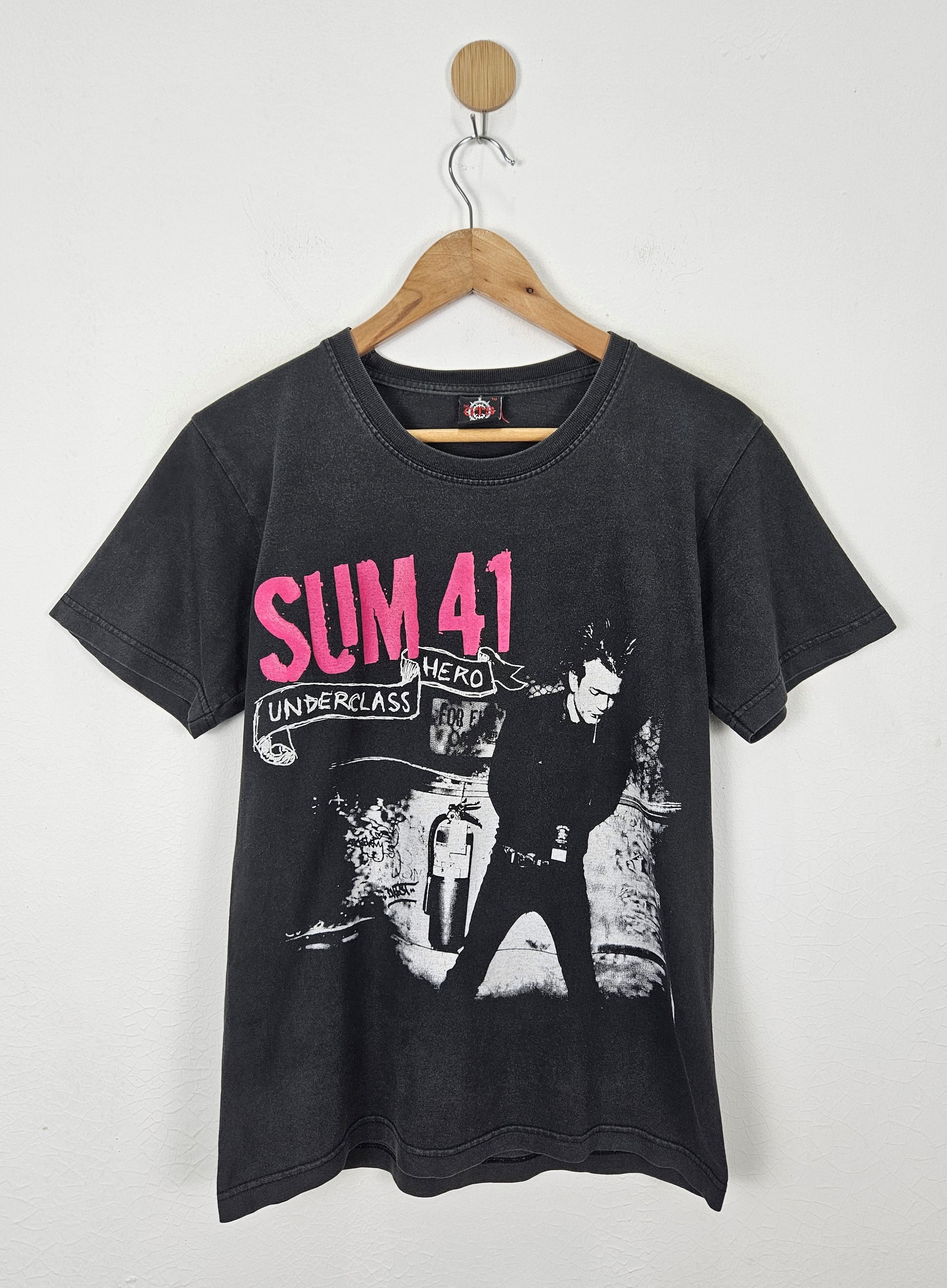 Band Tees Vintage Sum 41 Underclass Heros Pop Punk Bootleg Shirt Hoodie, Sweatshirt | FlexRushtees.com