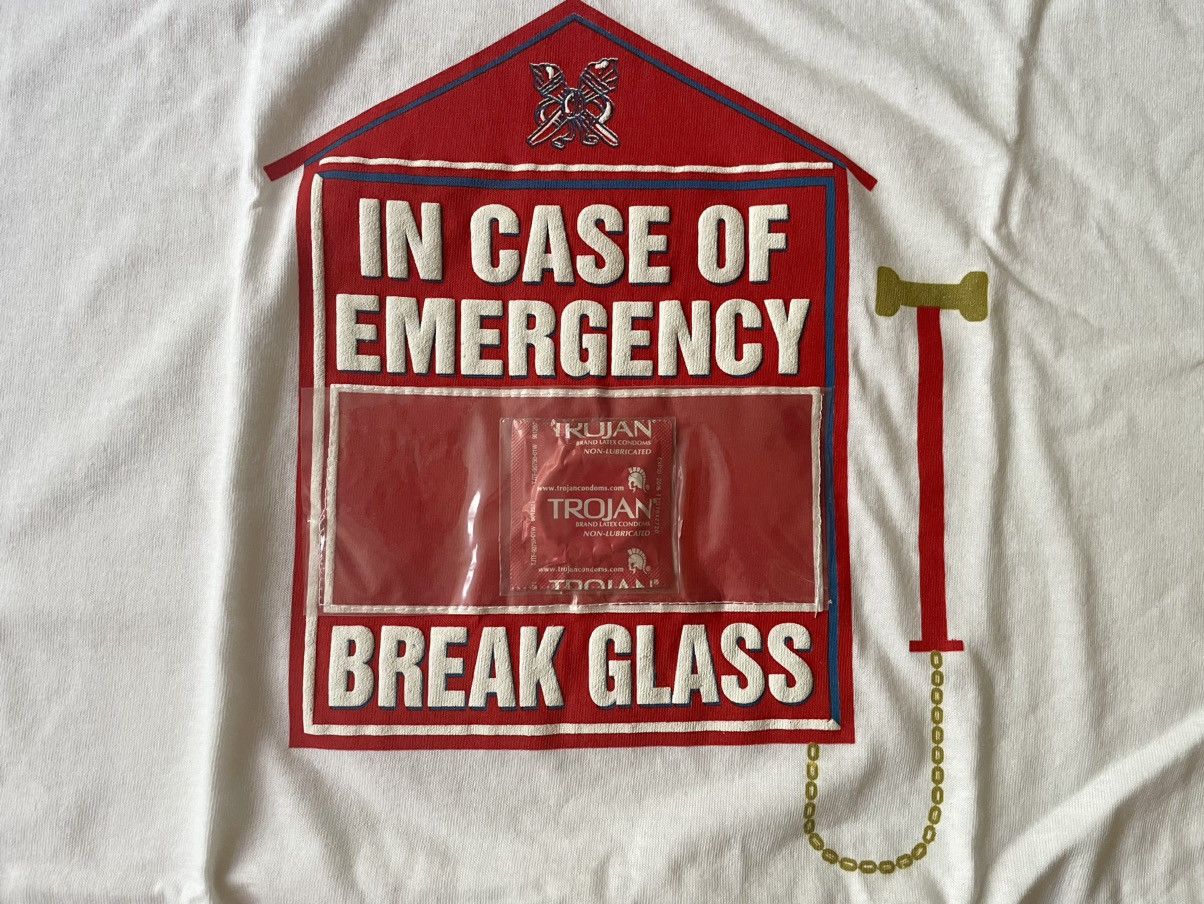 Vintage 90 S White Humor Emergency Condom Tee Gag 3xl Xxxl Hoodie, Sweatshirt | FlexRushtees.com