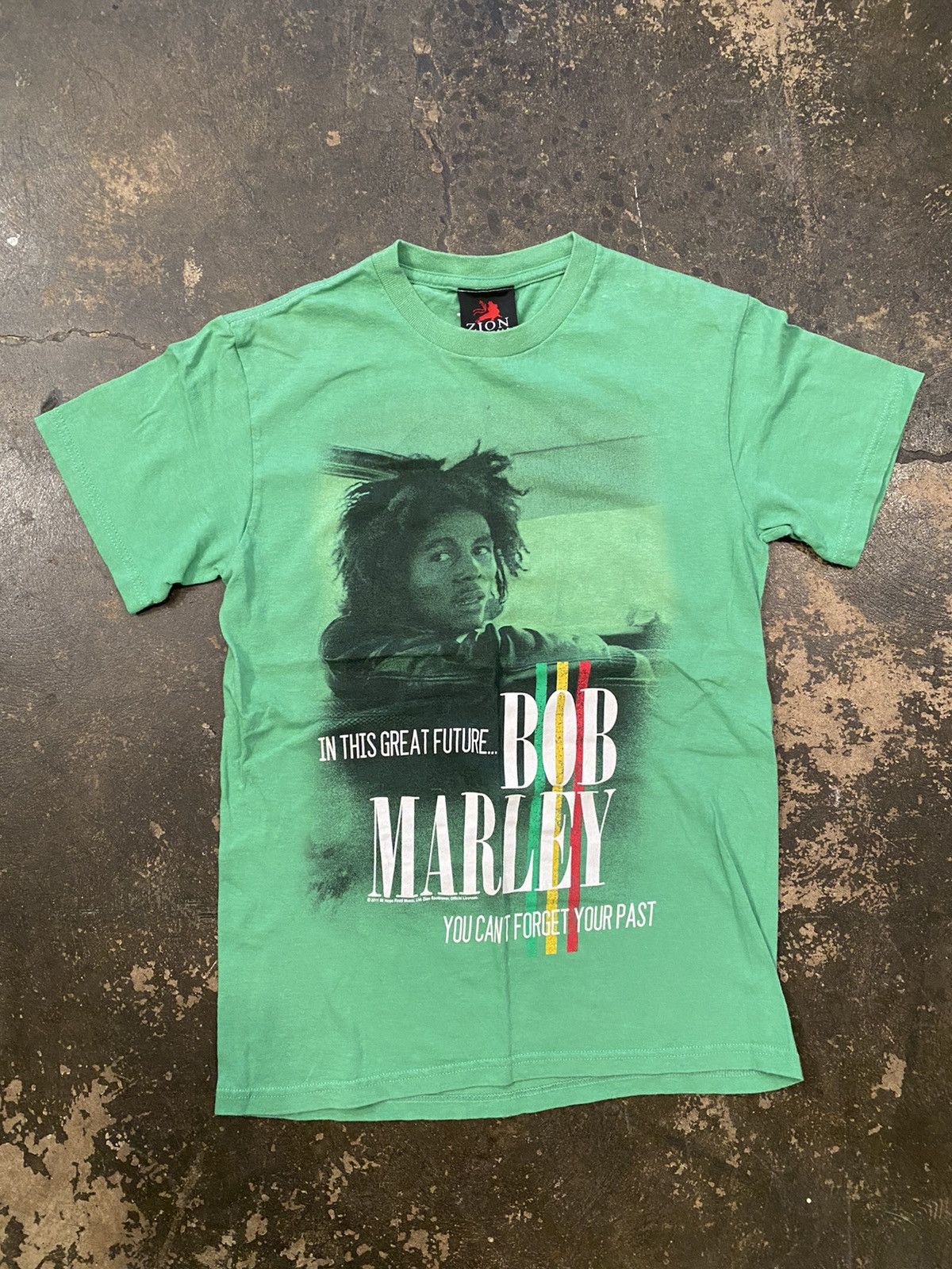Bob Marley X Vintage Vintage Zion Rootwear Bob Marley Great Future 2011 Green Tee Hoodie, Sweatshirt | FlexRushtees.com