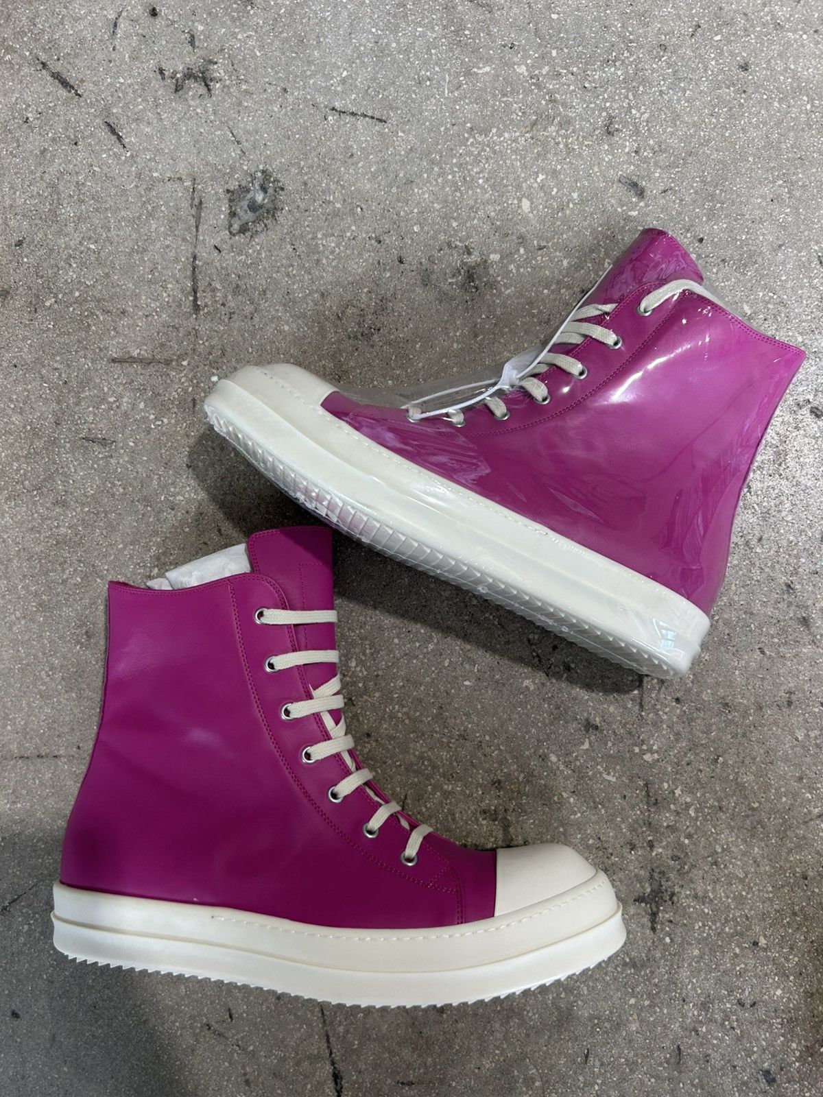 Owens Rick Owens High Top Mainline Ramones T-Shirts, Hoodie, Sweatshirt | AU16VibeMintTees.com