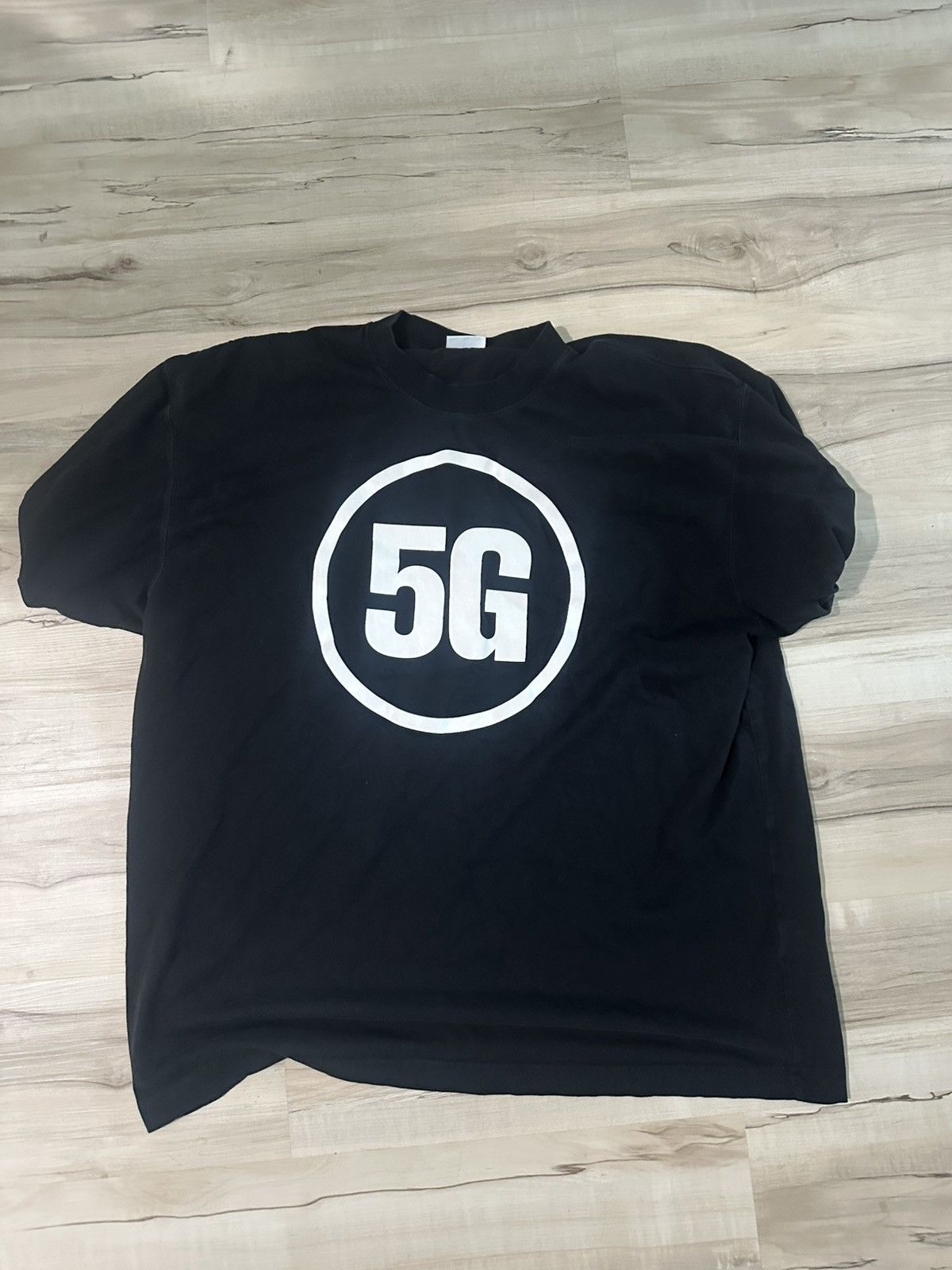 Vetements 5g Tshirt Hoodie, Sweatshirt | FlexRushtees.com