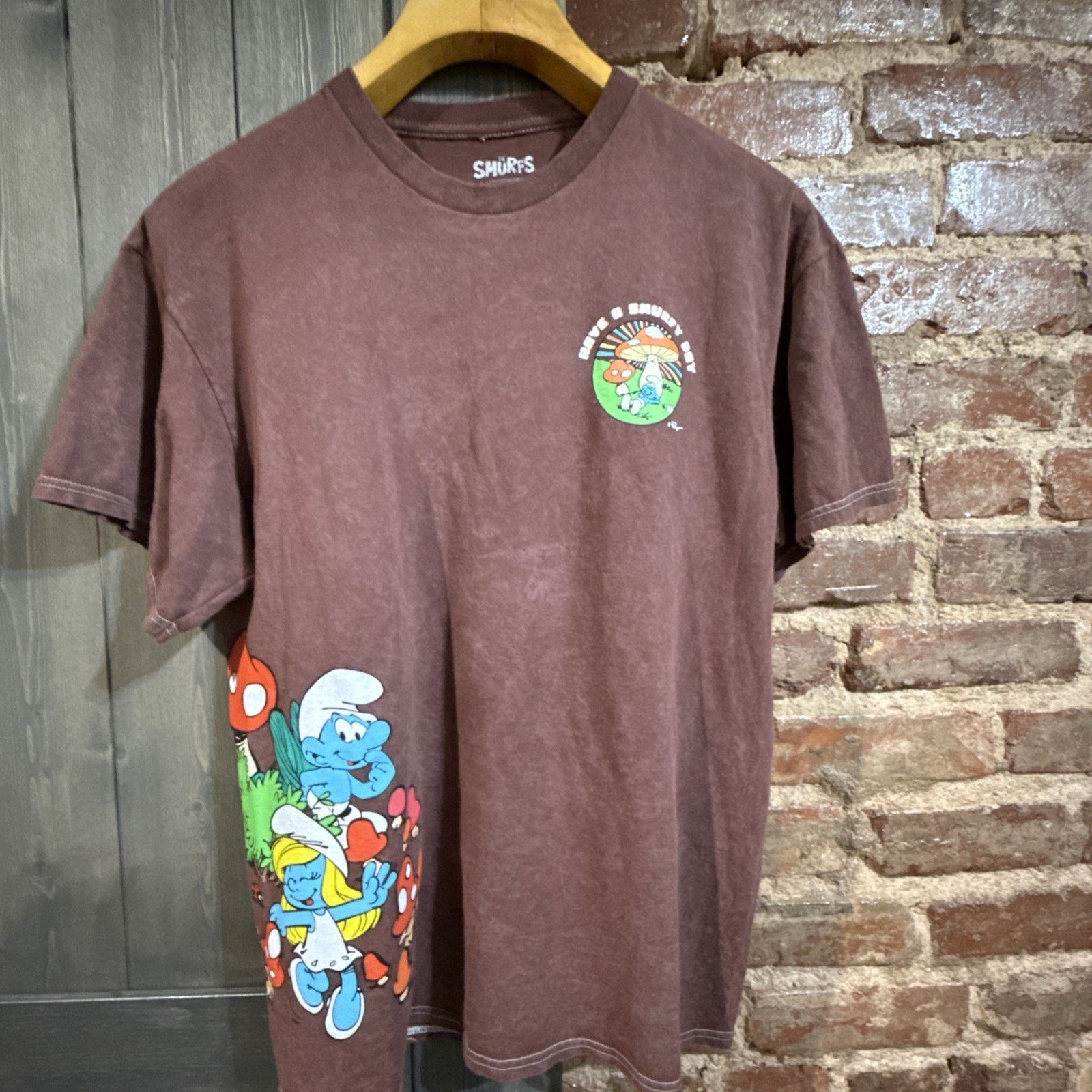 Other Peyo Have A Smurfy Day Cartoon Brown Tee Sz M Mushroom Aop
