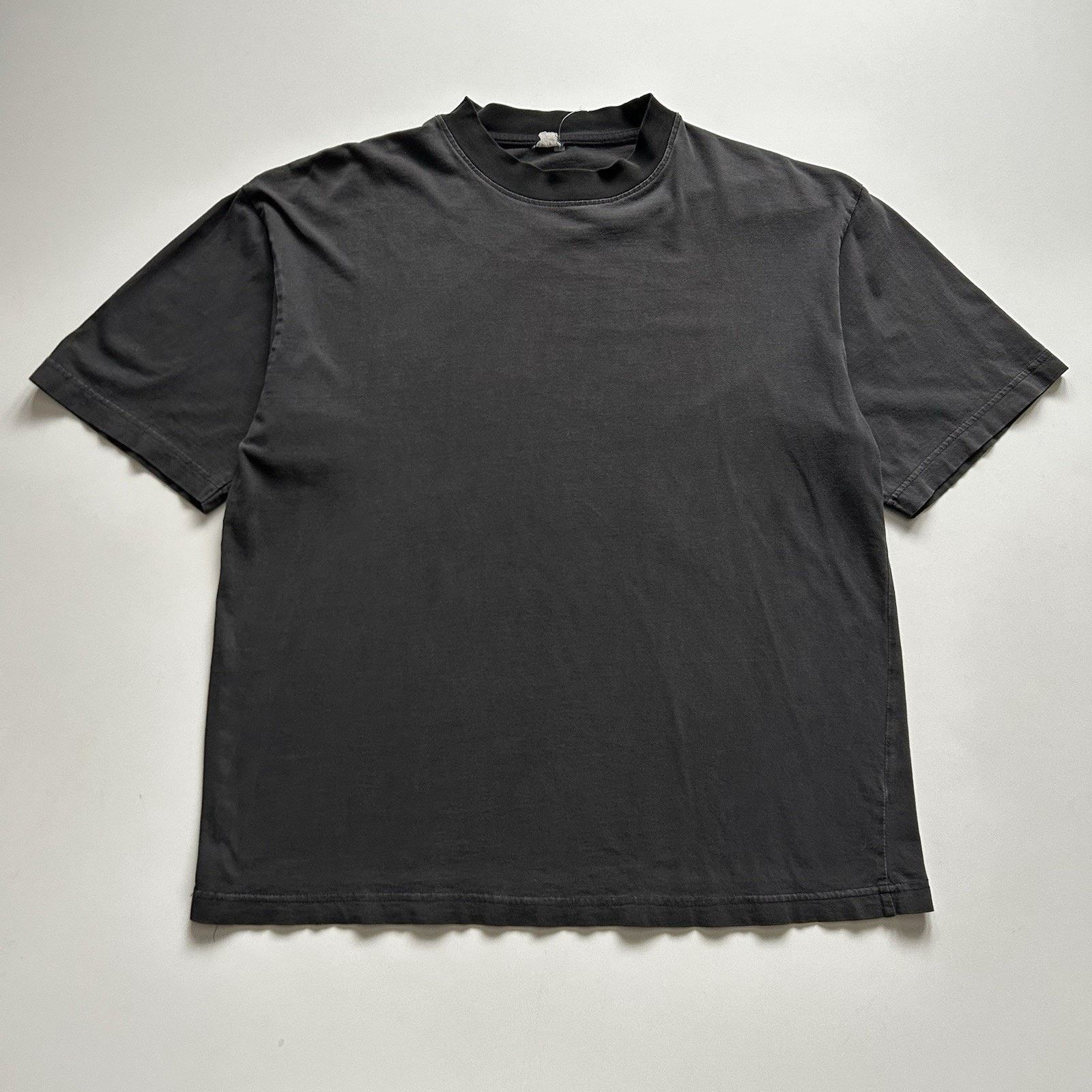 Vintage 90s Sun Faded Black Blank T Shirt Medium Boxy Cotton Hoodie, Sweatshirt | FlexRushtees.com