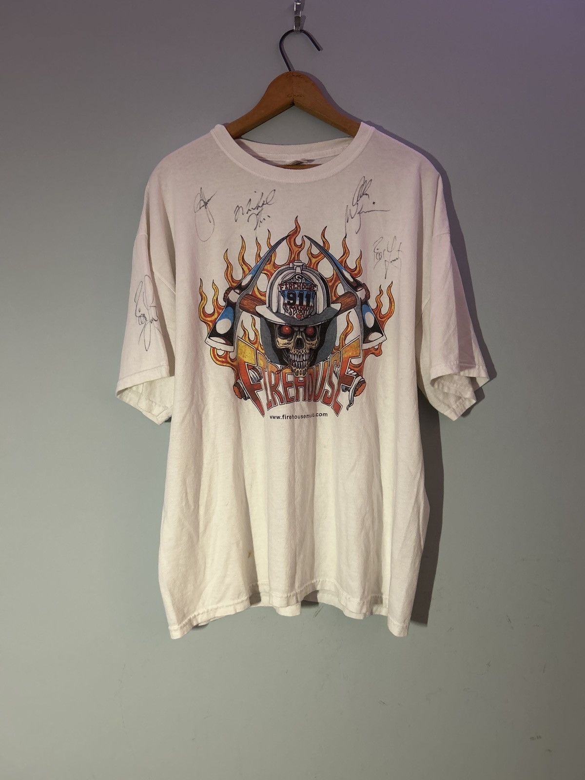 Band Tees Grail Signed By All 4 Members Twice Firehouse Tee Hoodie, Sweatshirt | FlexRushtees.com