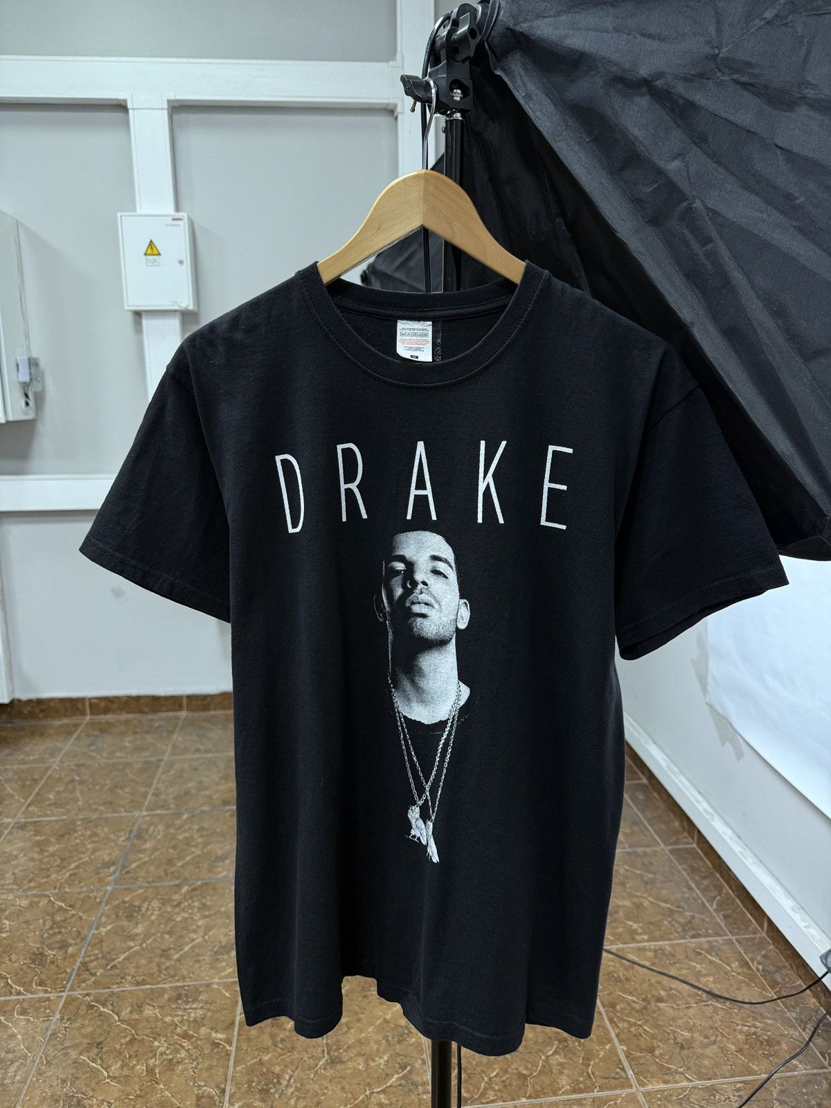 2019 Drake Assassination Vacation Tour T Shirt Rare Retro Hoodie, Sweatshirt | FlexRushtees.com