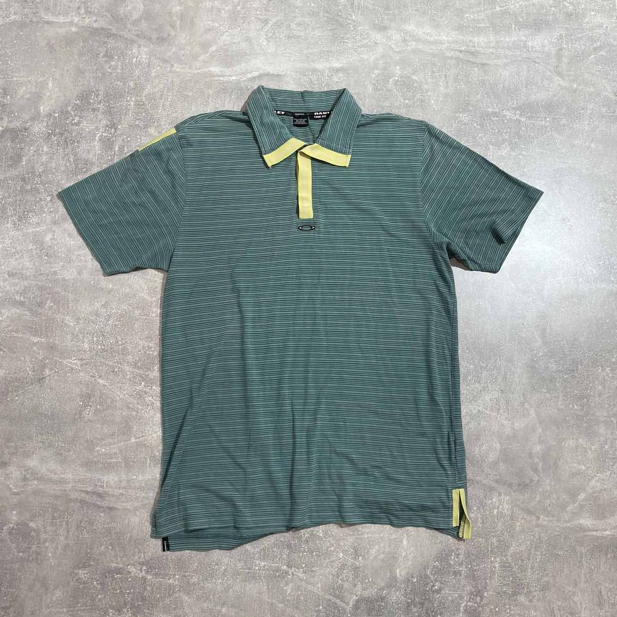 Oakley Tee Y2k Japan T Shirt Usa Band Tactical Ninja Punk Hoodie, Sweatshirt | FlexRushtees.com