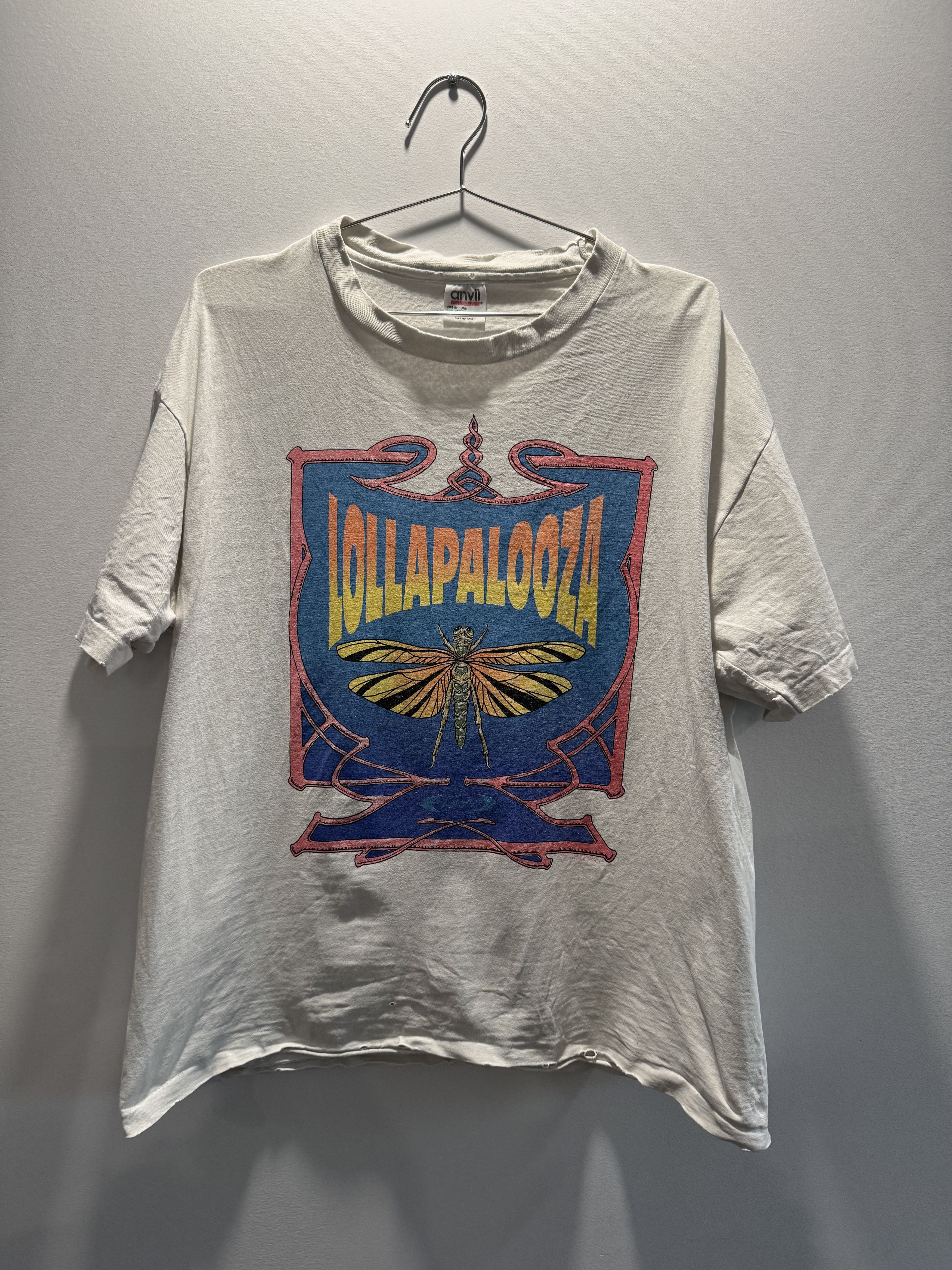 Vintage 1992 Lollapalooza Dragonfly Artist Tee Hoodie, Sweatshirt | FlexRushtees.com