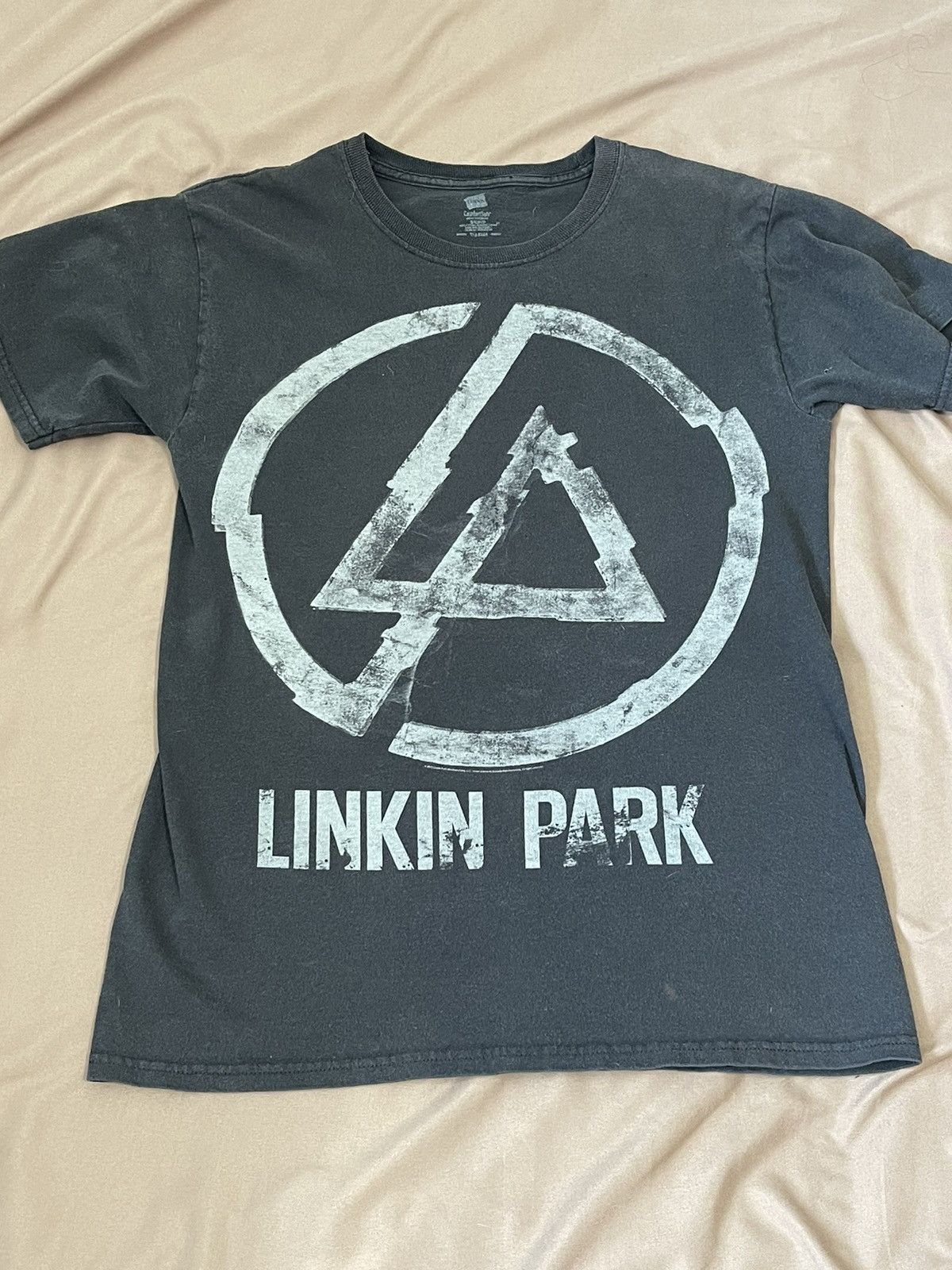 Vintage 2010 Linkin Park Band Shirt Hoodie, Sweatshirt | FlexRushtees.com