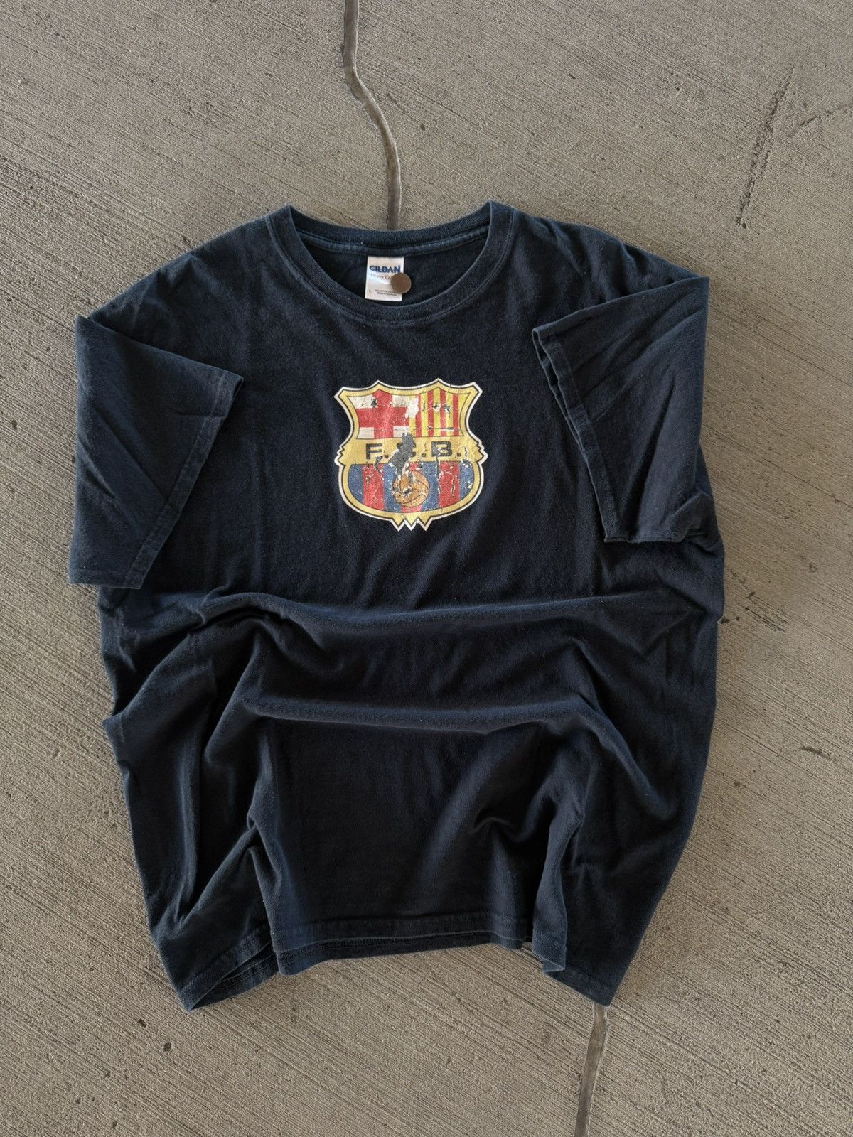 Japanese Brand Crazy Vintage 2000s Fc Barcelona Soccer Futbol T Shirt