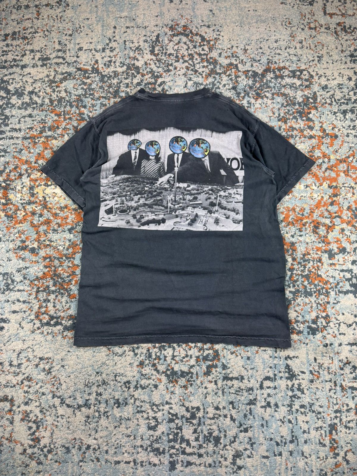 Scott Rare Travis Scott Astroworld Staff Tee Faded Washed Hype Hoodie, Sweatshirt | FlexRushtees.com