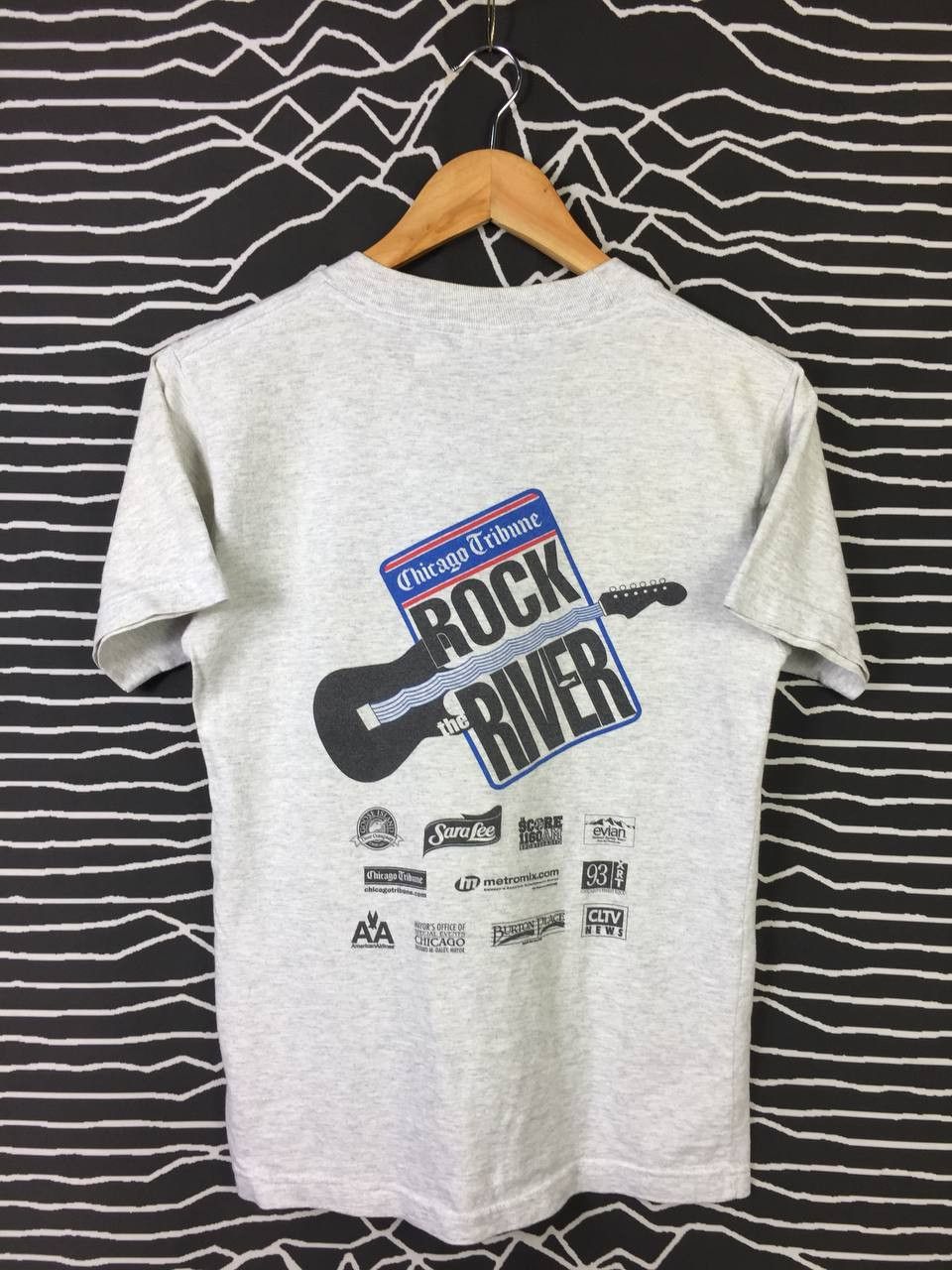 Vintage Vtg Chicago Tribune Rock The River Tee Hoodie, Sweatshirt | FlexRushtees.com