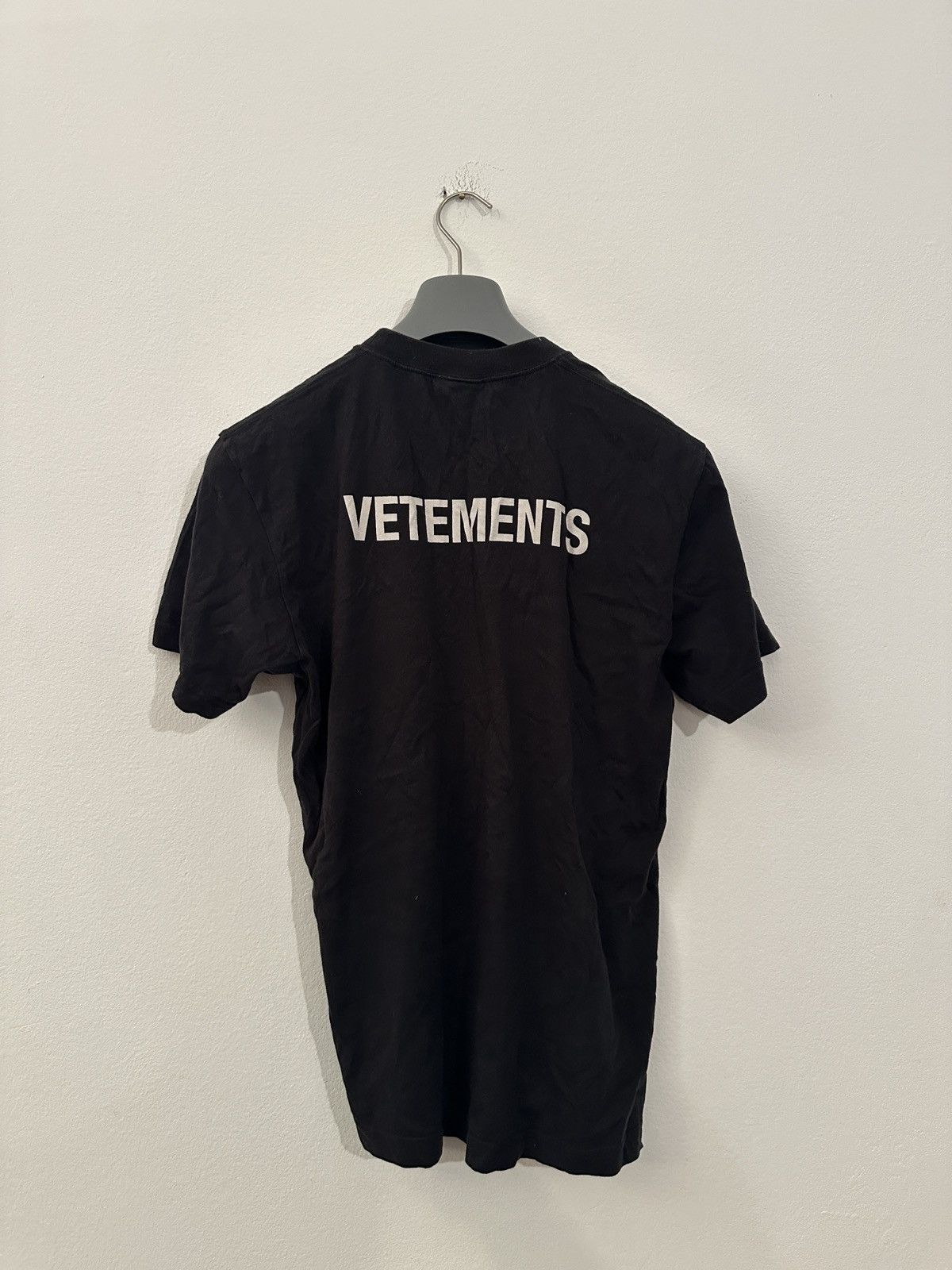 Vetements 18ss Staff Tee Hoodie, Sweatshirt | FlexRushtees.com