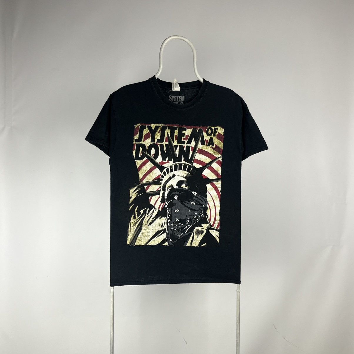 Band Tees System Of A Down Tshirt American Gangsta Sizd Medium Hoodie, Sweatshirt | FlexRushtees.com