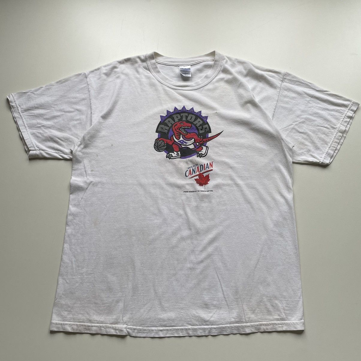 Nba Vintage 2000s Toronto Raptors Nba Graphic T Shirt Rare Xl Hoodie, Sweatshirt | FlexRushtees.com