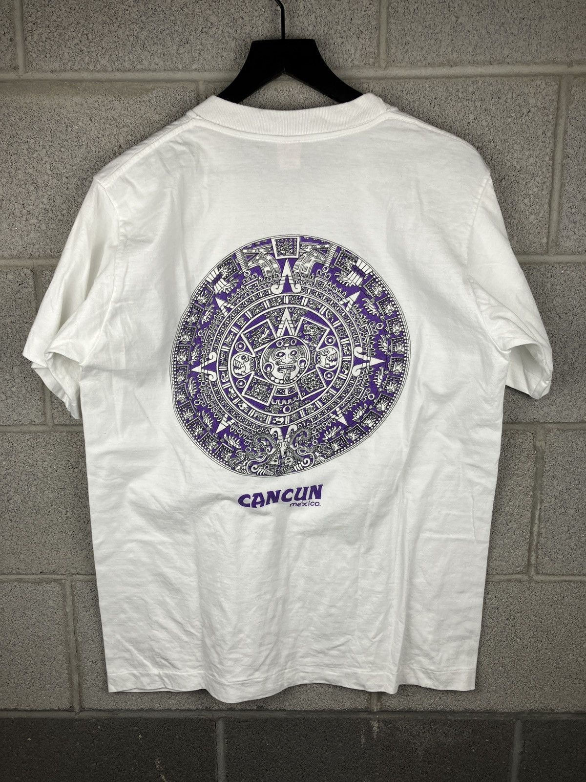 Vintage 1990s Cancun Mexico Aztec Art Graphic Tee