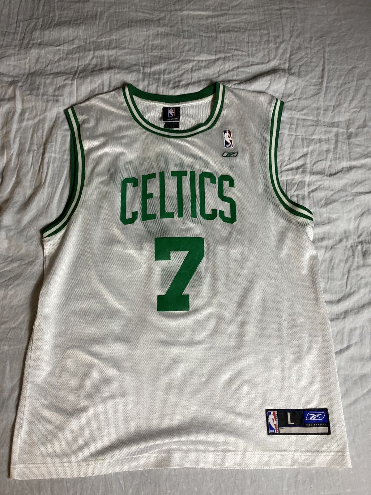 Reebok Vtg 00s Boston Celtics Al Jefferson Jersey Nba T-Shirts, Hoodie, Sweatshirt | FlexRushtees.com