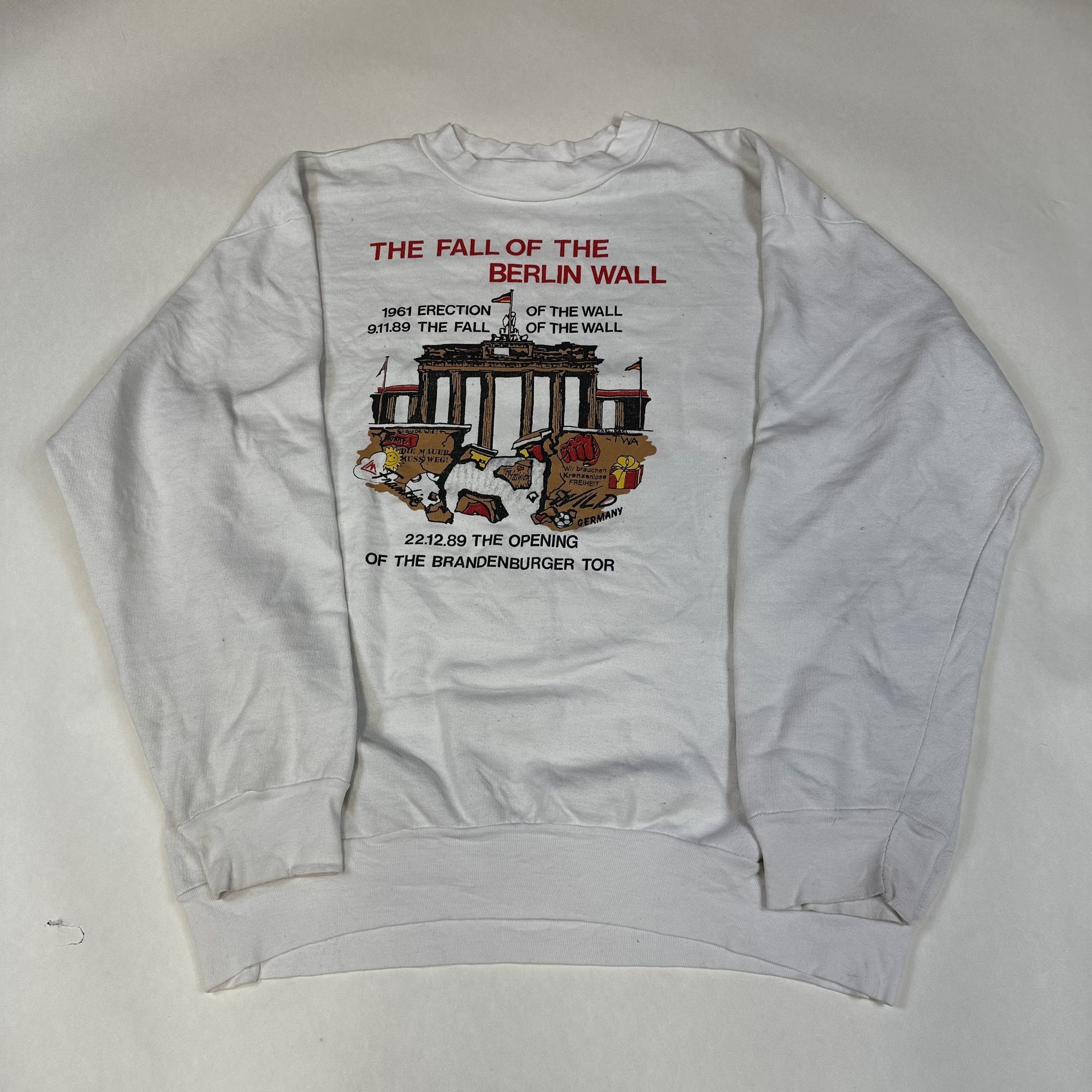 Fruit Of The Loom The Fall Of The Berlin Wall Graphic White Sweatshirt Size L T-Shirts, Hoodie | FlexRushtees.com