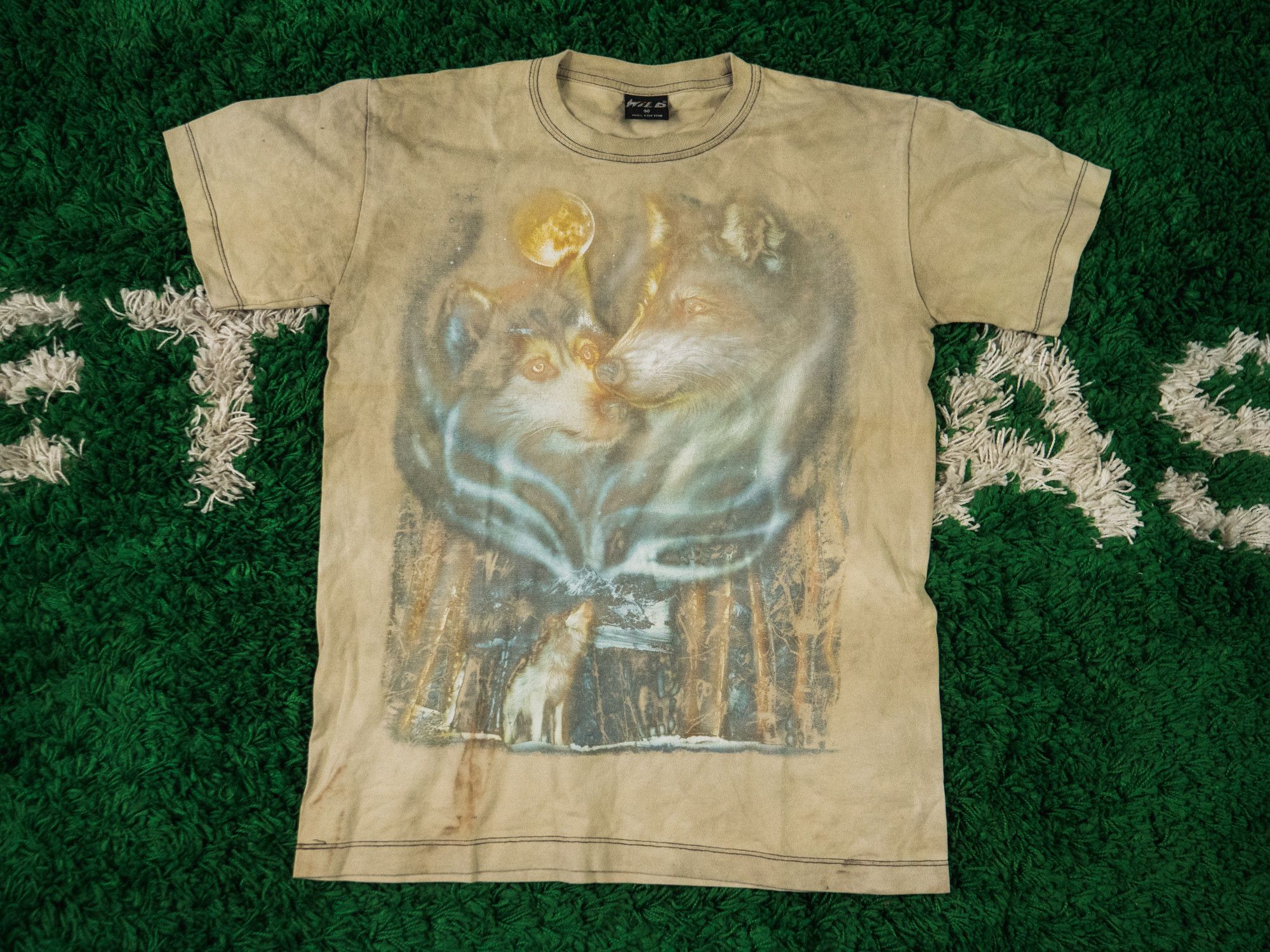 Vintage 90 S Wild Wolf Moon Animal Bleached Tee Hoodie, Sweatshirt | FlexRushtees.com