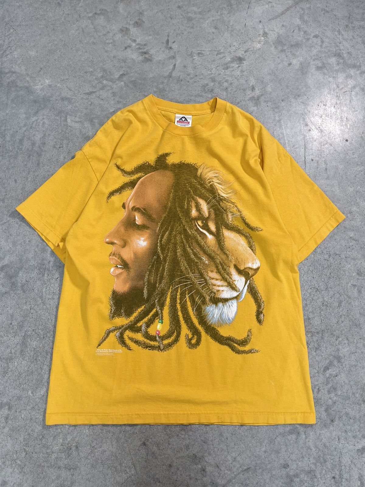 Vintage Bob Marley 2004 Tee Shirt Hoodie, Sweatshirt | FlexRushtees.com