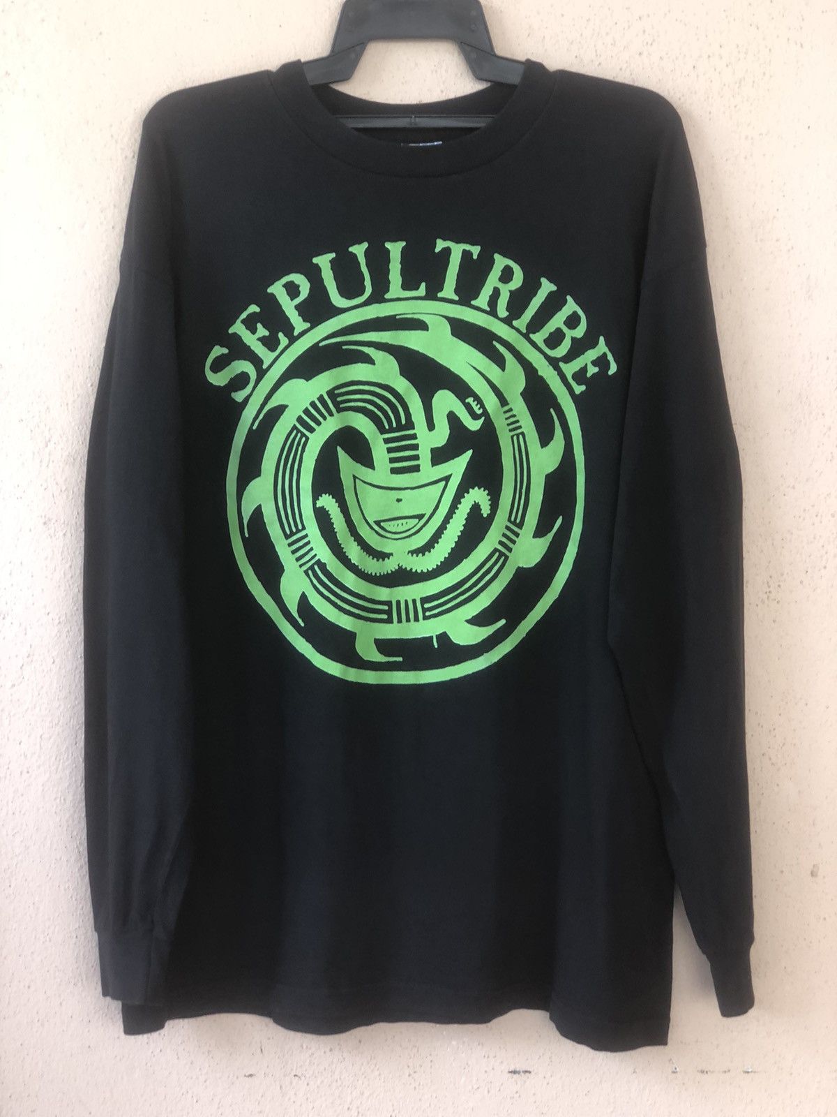 Vintage Sepultura Metal Band Longsleeve Tee Hoodie, Sweatshirt | FlexRushtees.com