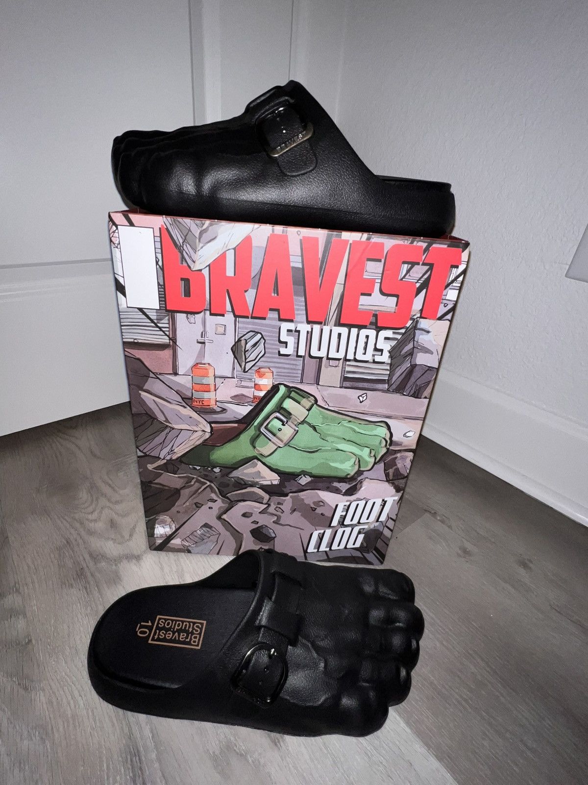 Studios Bravest Studios Foot Clogs