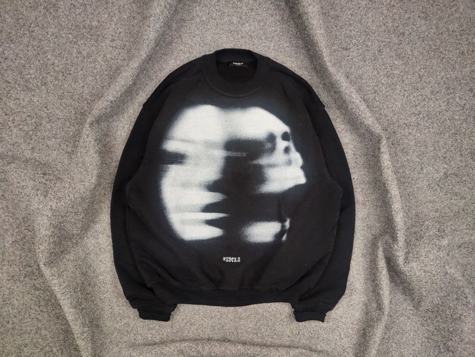 Favela Design Oversized Face Graphic Sweatshirt Raf Style T-Shirts, Hoodie | FlexRushtees.com