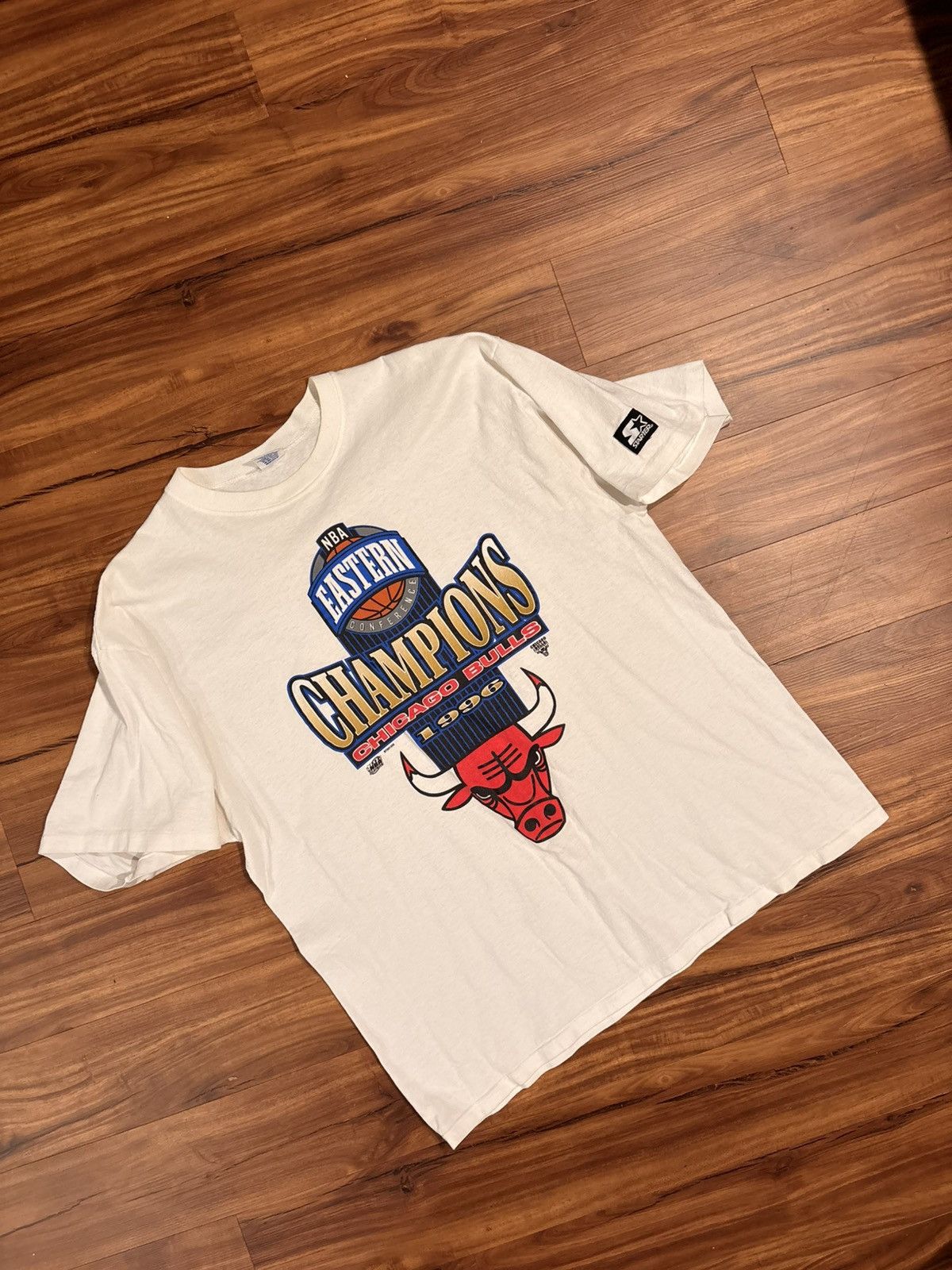 Starter 1996 Vintage Bulls Tee