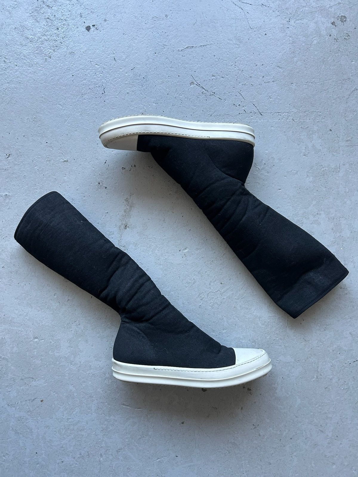 Owens Rick Owens Sock Ramones T-Shirts, Hoodie, Sweatshirt | AU16VibeMintTees.com