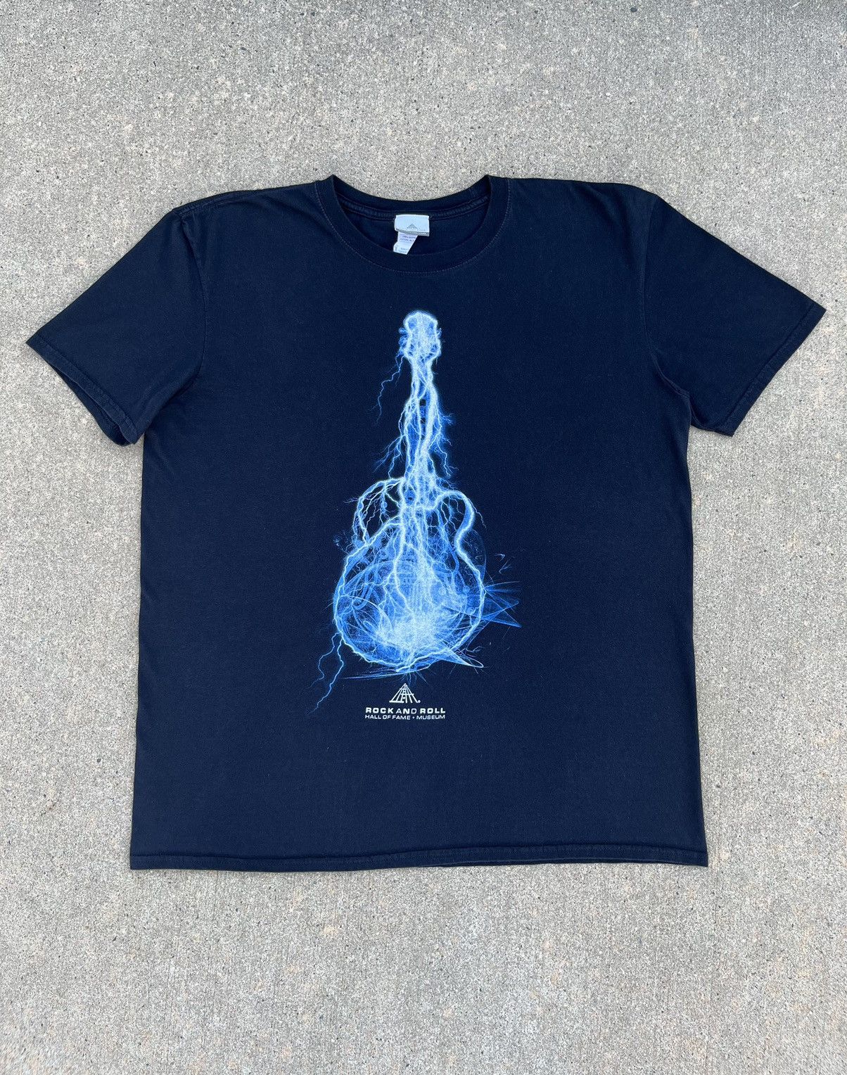 Vintage Y2k Rock Roll Hall Of Fame Museum T Shirt Hoodie, Sweatshirt | FlexRushtees.com