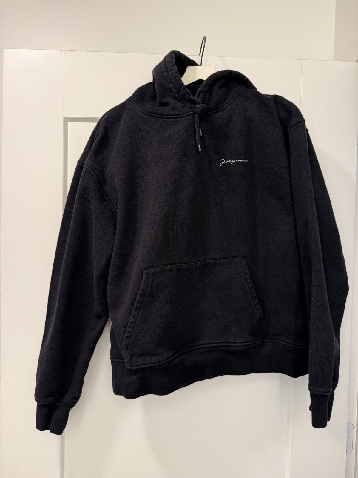 Jacquemus The Embroidered Sweatshirt Hoodie T-Shirts | FlexRushtees.com