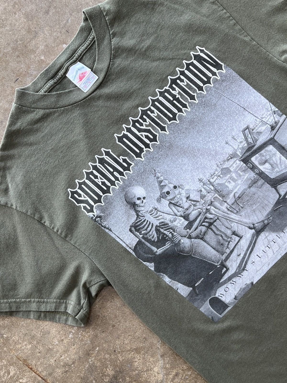 Band Tees Vintage Y2k 2009 Social Distortion Little Monster Tee Medium Hoodie, Sweatshirt | FlexRushtees.com