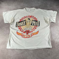 Nba 1993 Chicago Bulls Three Peat Distressed Thrashed T Shirt Hoodie, Sweatshirt | FlexRushtees.com