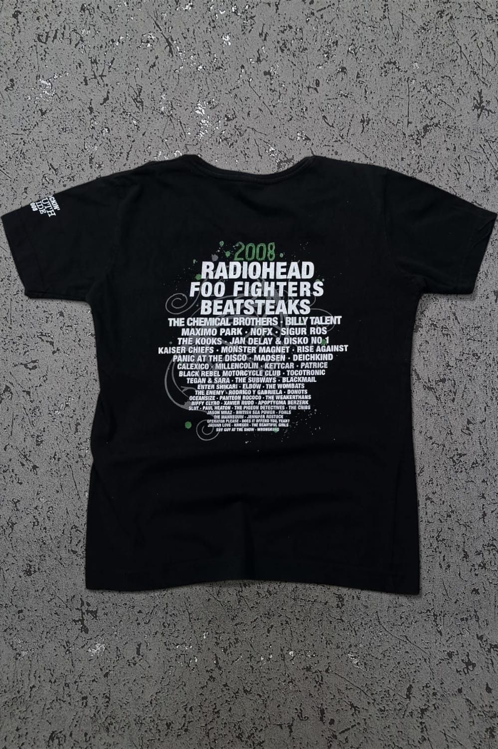 Band Tees Trashed 2008 Radiohead Baby Tee Hoodie, Sweatshirt | FlexRushtees.com