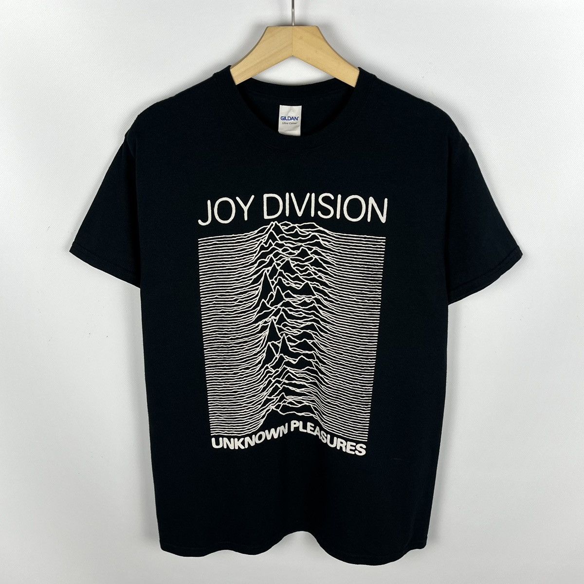 Vintage Joy Division Unknown Pleasures Rock Band Tee 90 S Hoodie, Sweatshirt | FlexRushtees.com