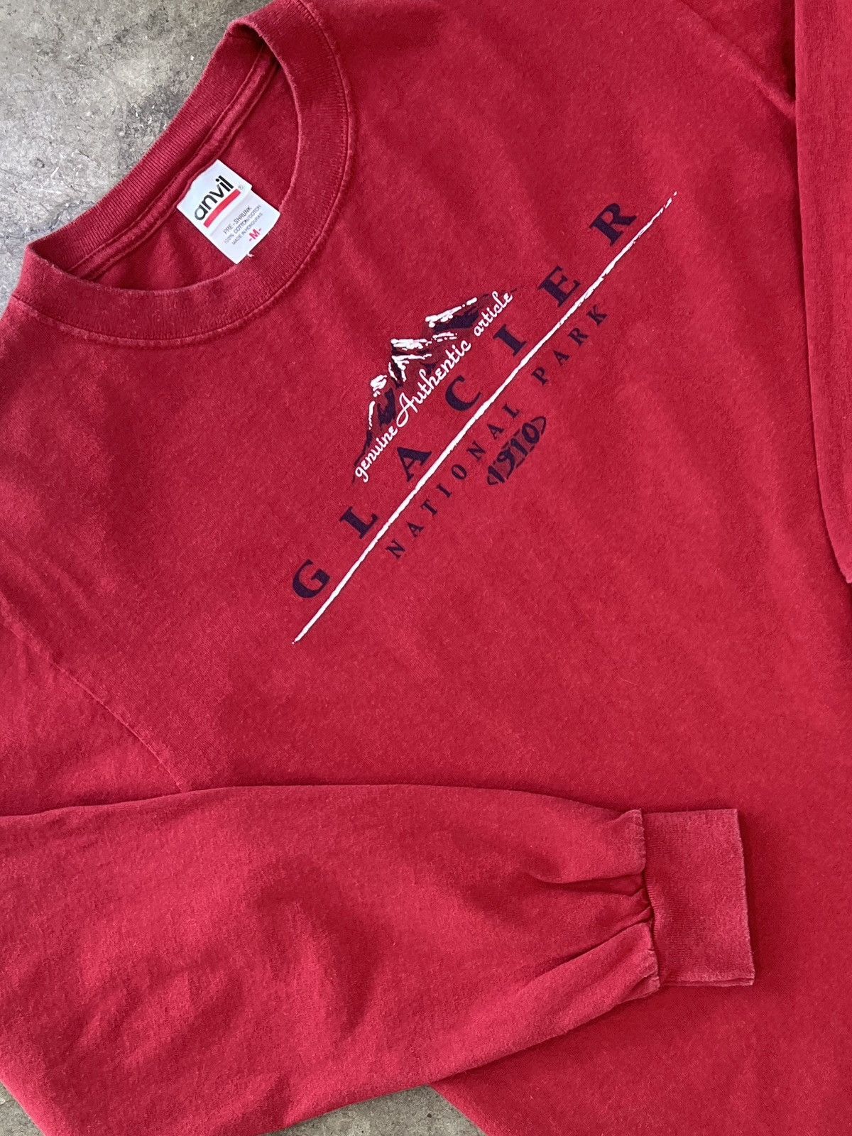 Vintage Glacier National Park Nature Long Sleeve Tee Medium