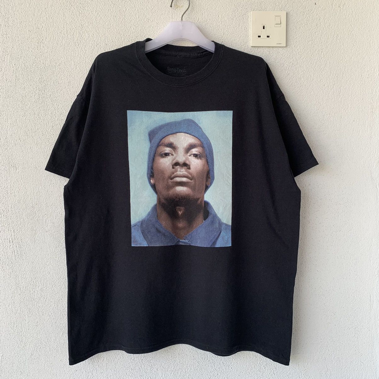 Dogg Snoop Dogg T Shirt Spell Out Big Design American Rapper Hoodie, Sweatshirt | FlexRushtees.com