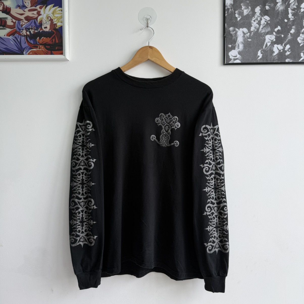 Unsound Rags Vintage Thrashed Noomoon Tribal Pattern Tee Shirt