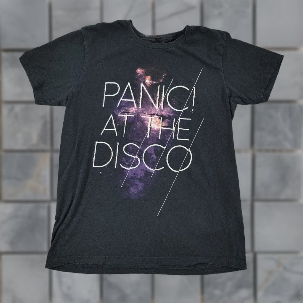Vintage Panic At The Disco Shirt Men S M Black Graphic Crew Neck Short Sleeve Adult Shirt Hoodie, Sweatshirt