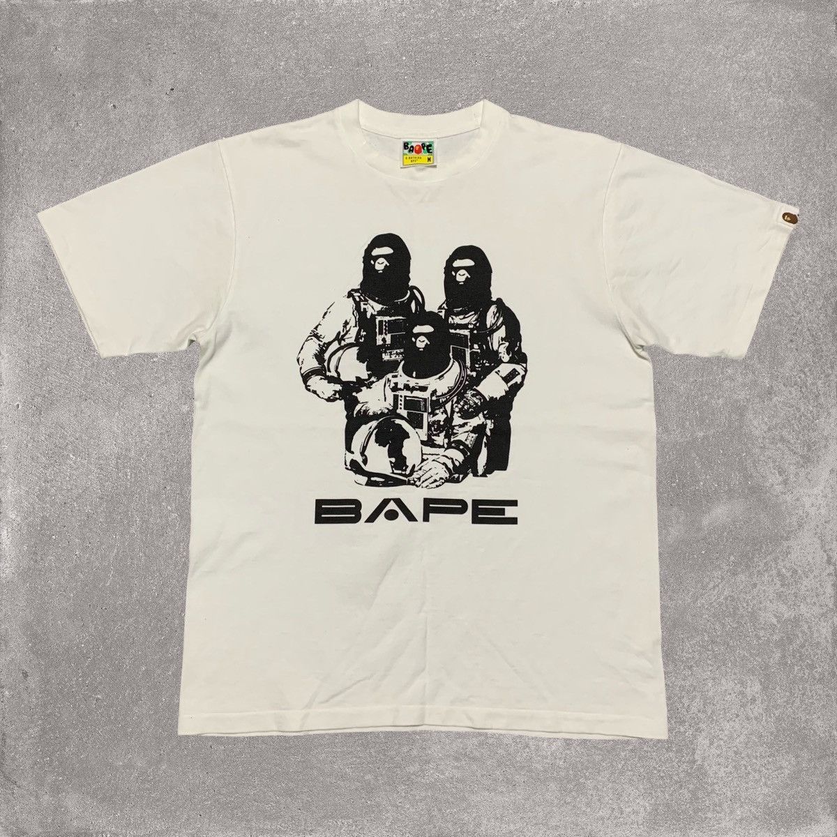 Bape Medium Astronaut Graphic White Tee A Bathing Ape Hoodie, Sweatshirt | FlexRushtees.com