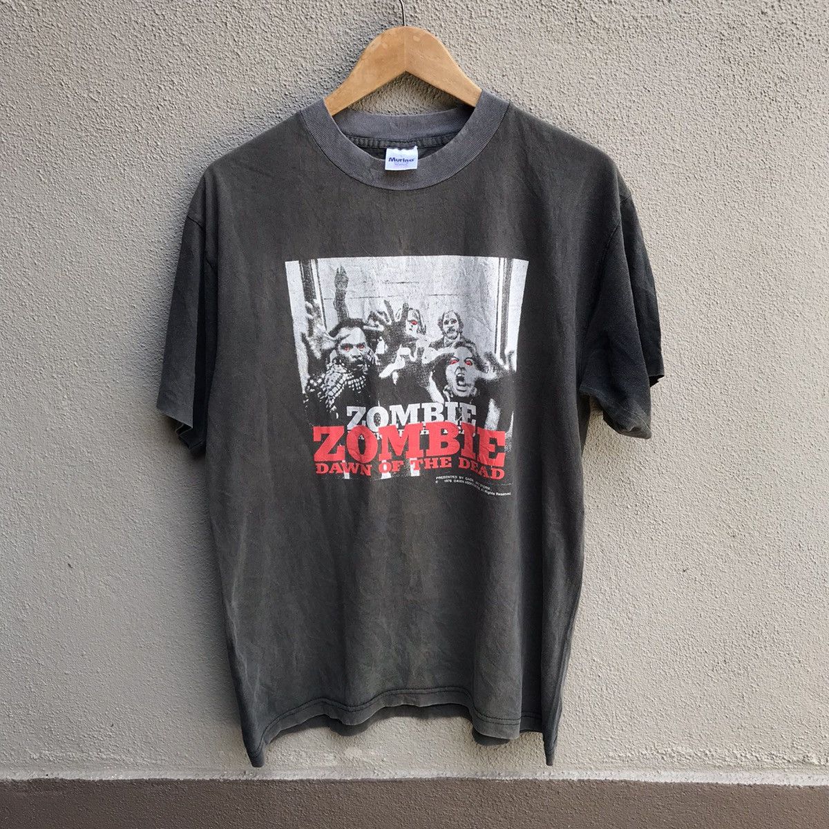 Vintage Zombie Dawn Of The Dead Horror Tee Evil Dead Dracula