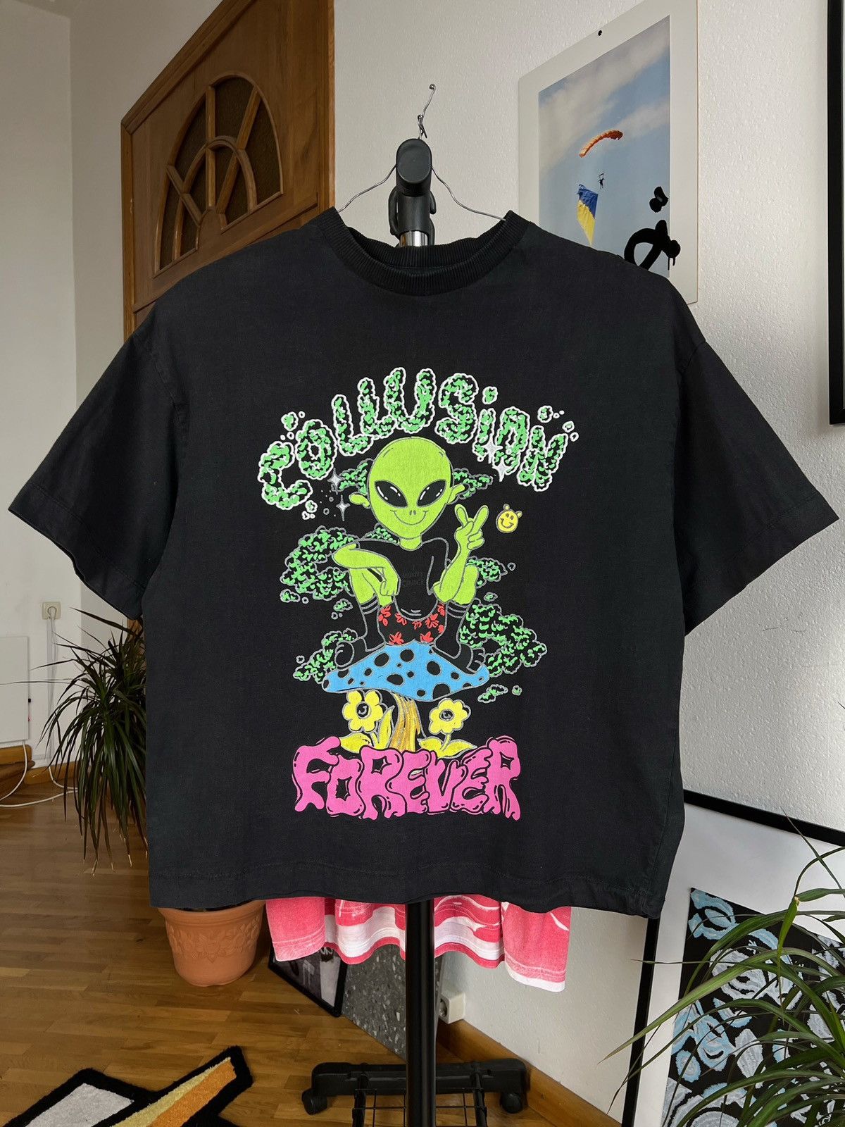 Vintage Aliem Weed Marijuana Mushroom Tshirt