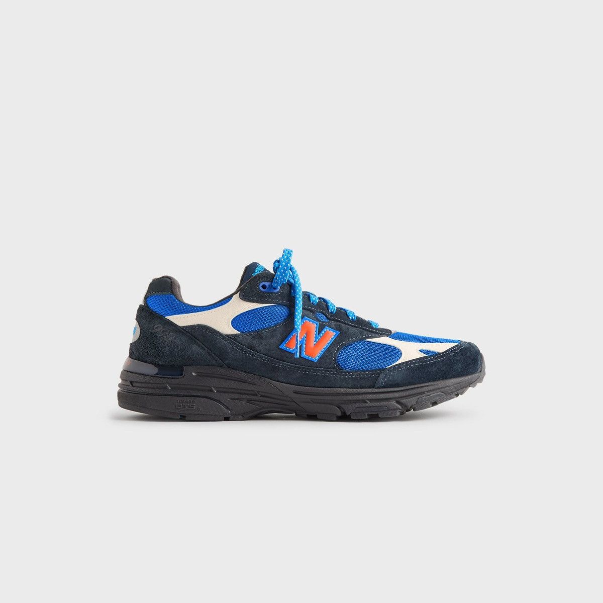 Balance Kith New Balance 993 Miusa Madison Square Garden Blue Knicks T-Shirts, Hoodie, Sweatshirt | AU16VibeMintTees.com