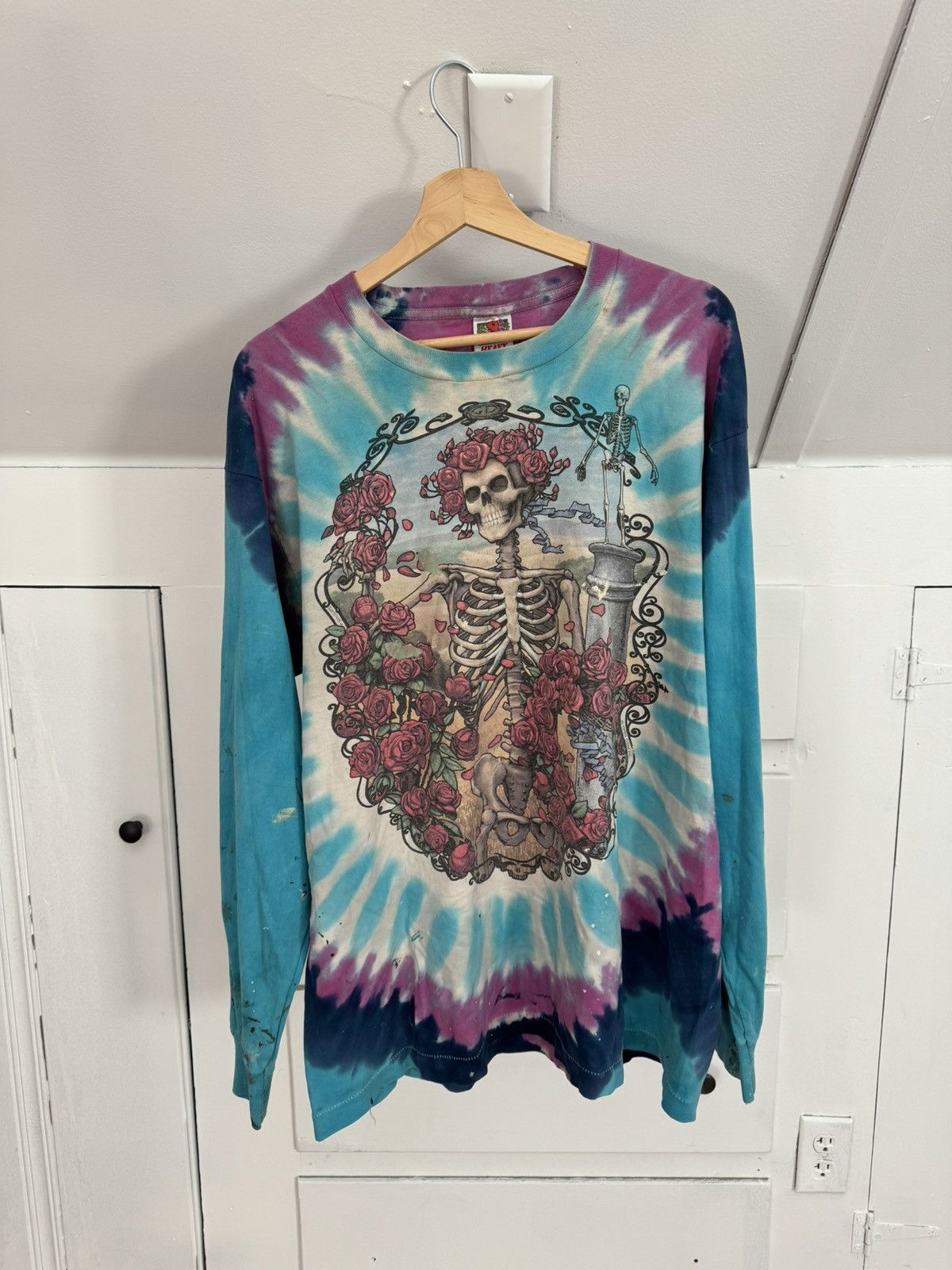 Vintage Grateful Dead 1995 30 Years Tie Dye Tee Hoodie, Sweatshirt | AU16VibeMintTees.com