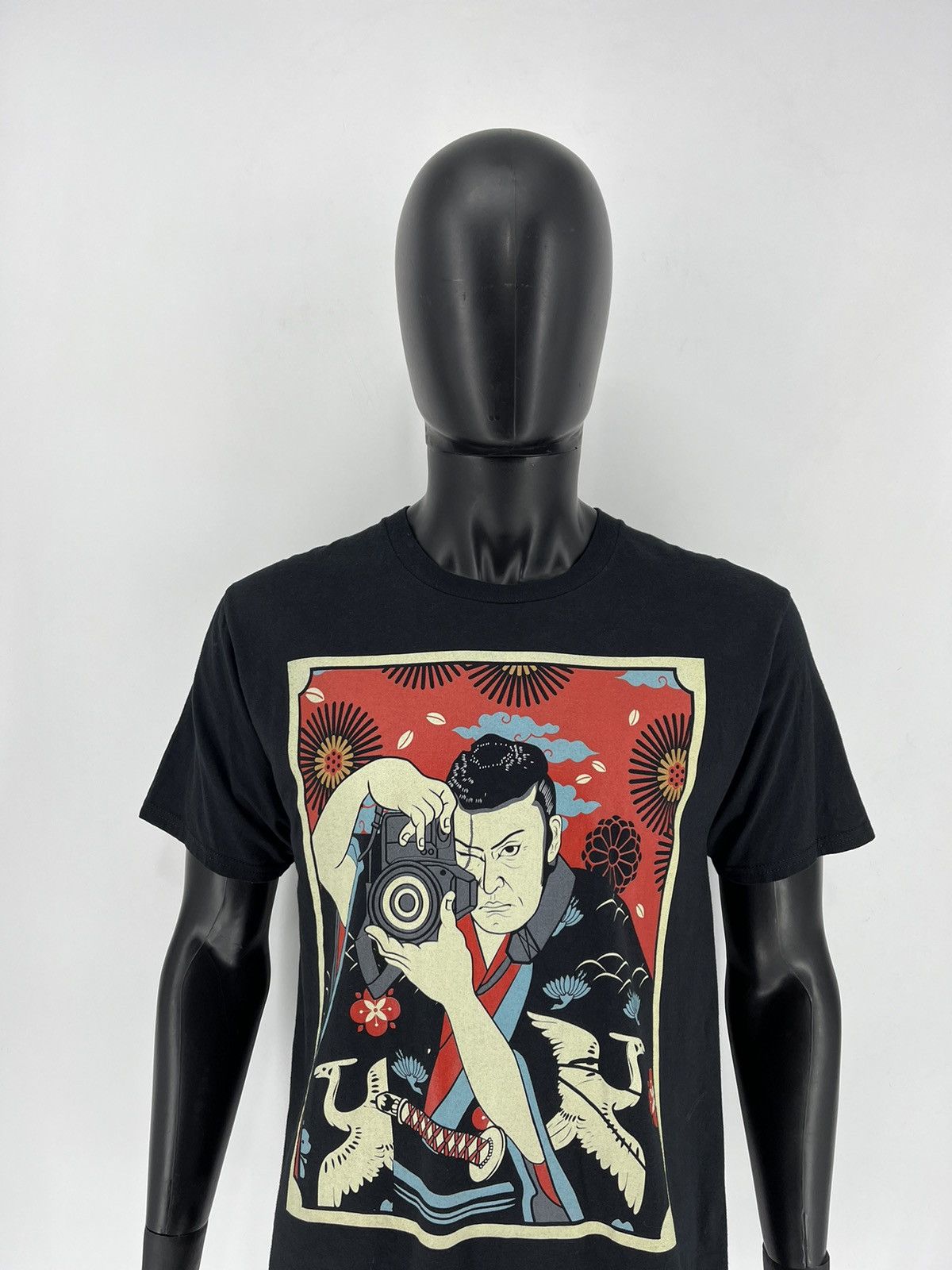 Vintage Y2k Photographer Anima Face Tee Art Streetwear Hoodie, Sweatshirt | FlexRushtees.com