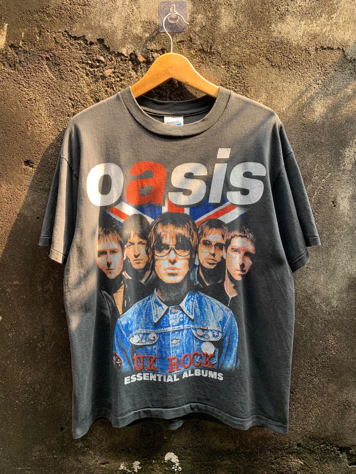 Band Tees Rare Oasis Uk Rock Boot Not Vintage Hoodie, Sweatshirt | FlexRushtees.com