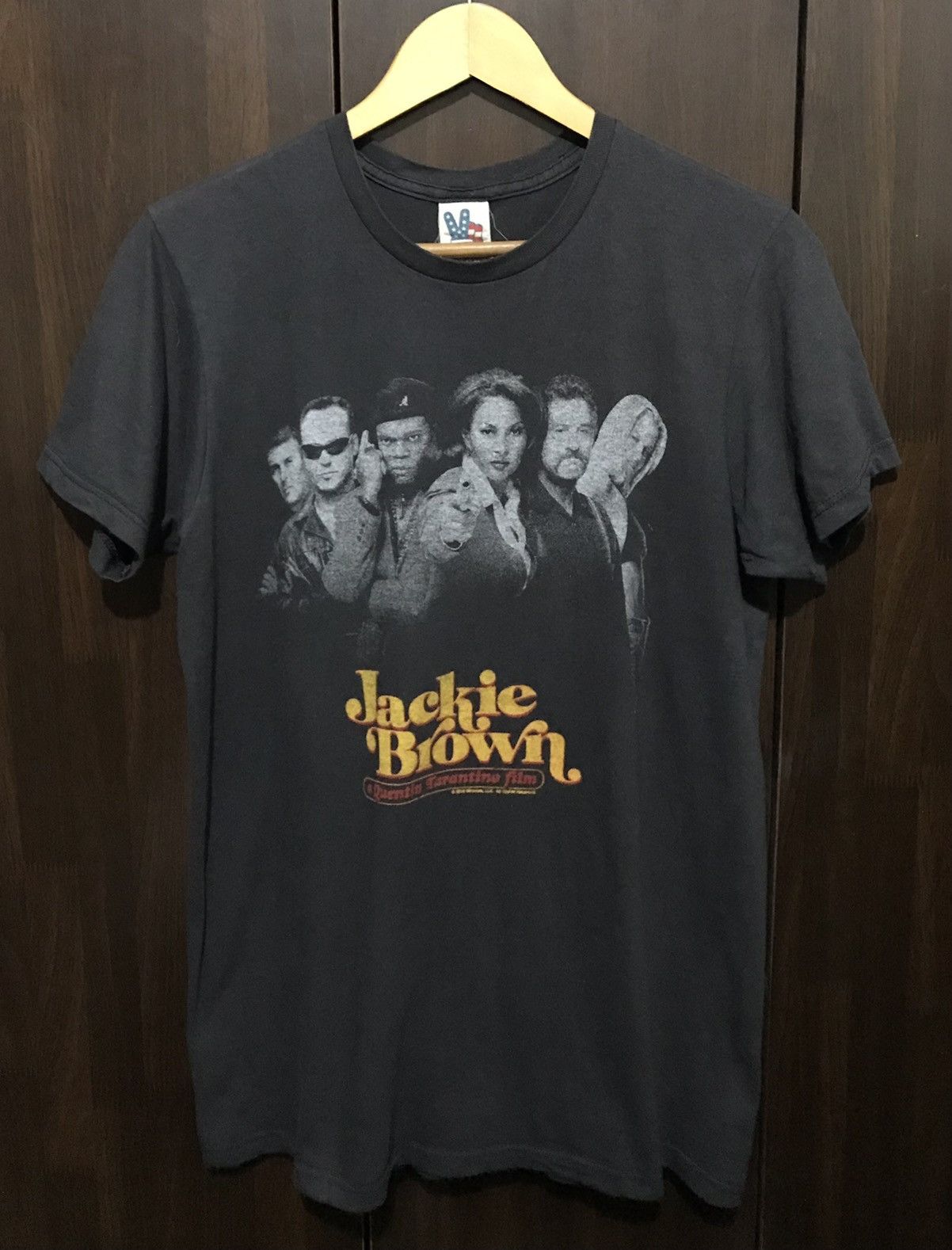 Vintage Jackie Brown Movie Tshirt Quentin Tarantino Hoodie, Sweatshirt | FlexRushtees.com