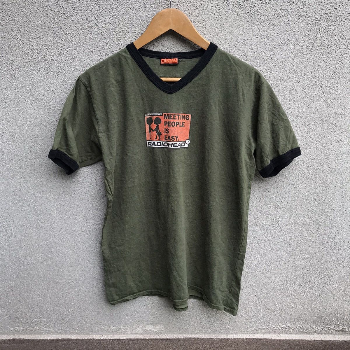Vintage 90s Radiohead Band Tee Hoodie, Sweatshirt | FlexRushtees.com