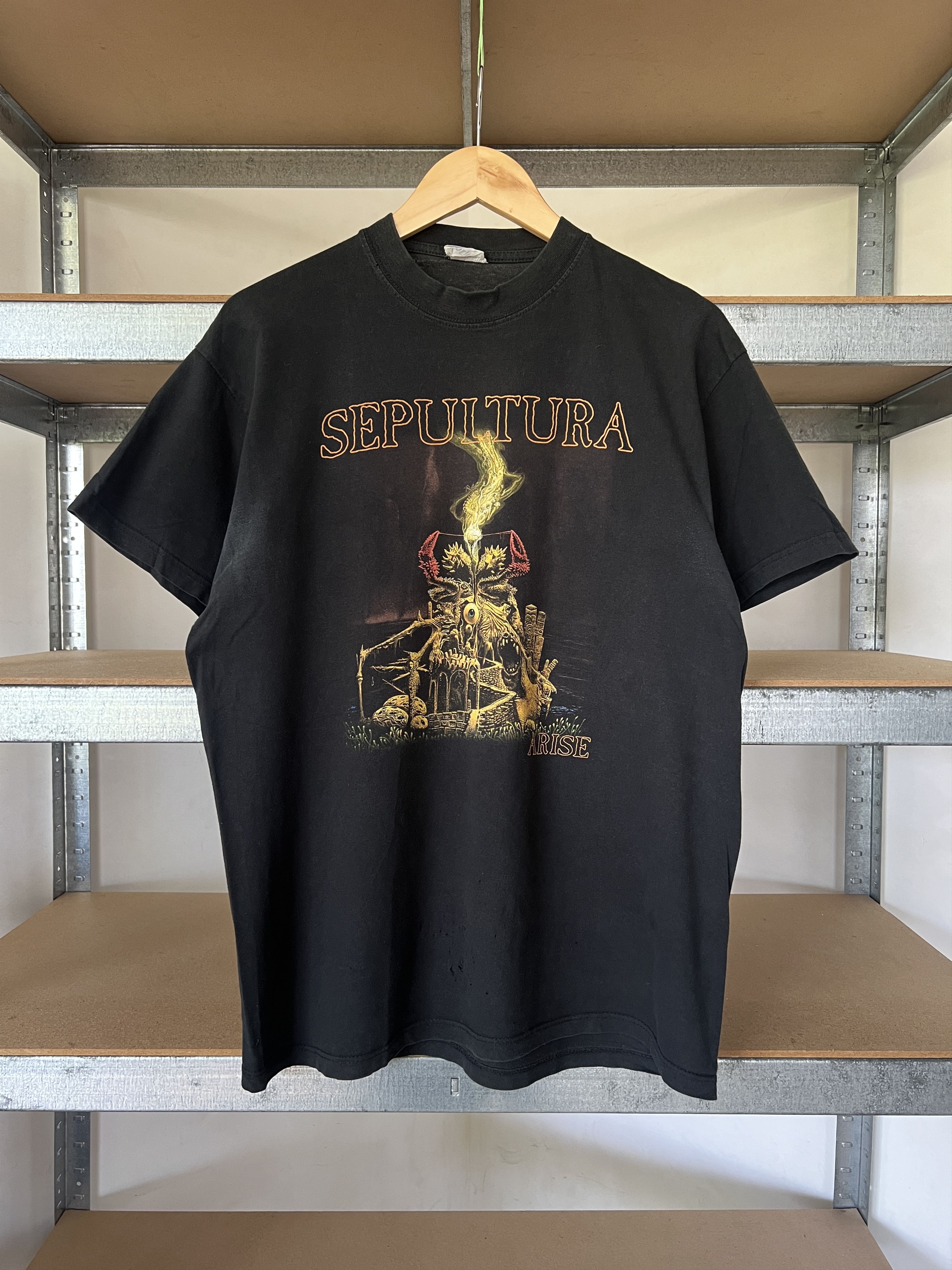 Band Tees Sepultura Vintage 90s Arise Rock Band T Shirt Hoodie, Sweatshirt | FlexRushtees.com