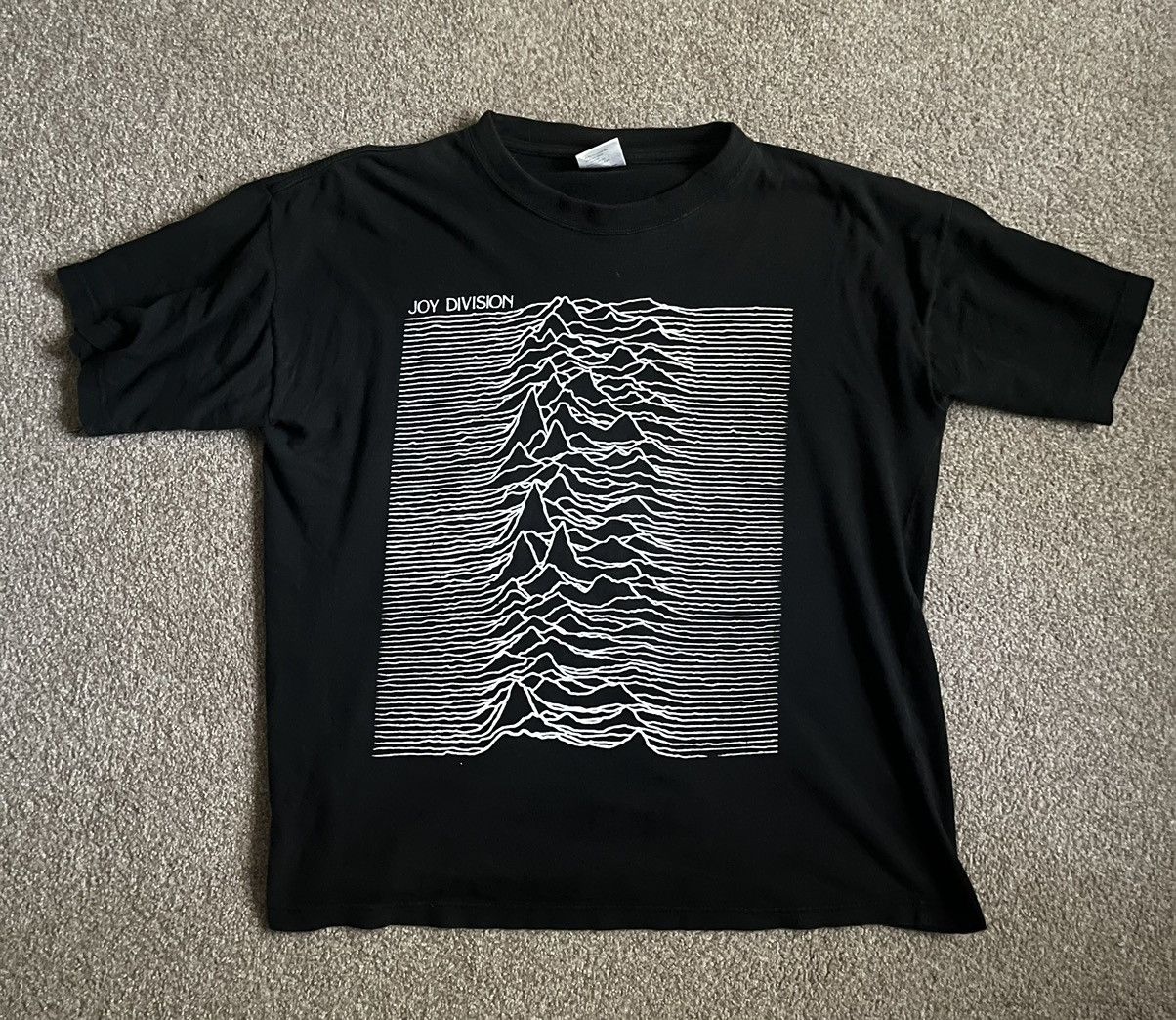 Division Joy Division Unknown Pleasures Xl T-Shirts, Hoodie, Sweatshirt | FlexRushtees.com