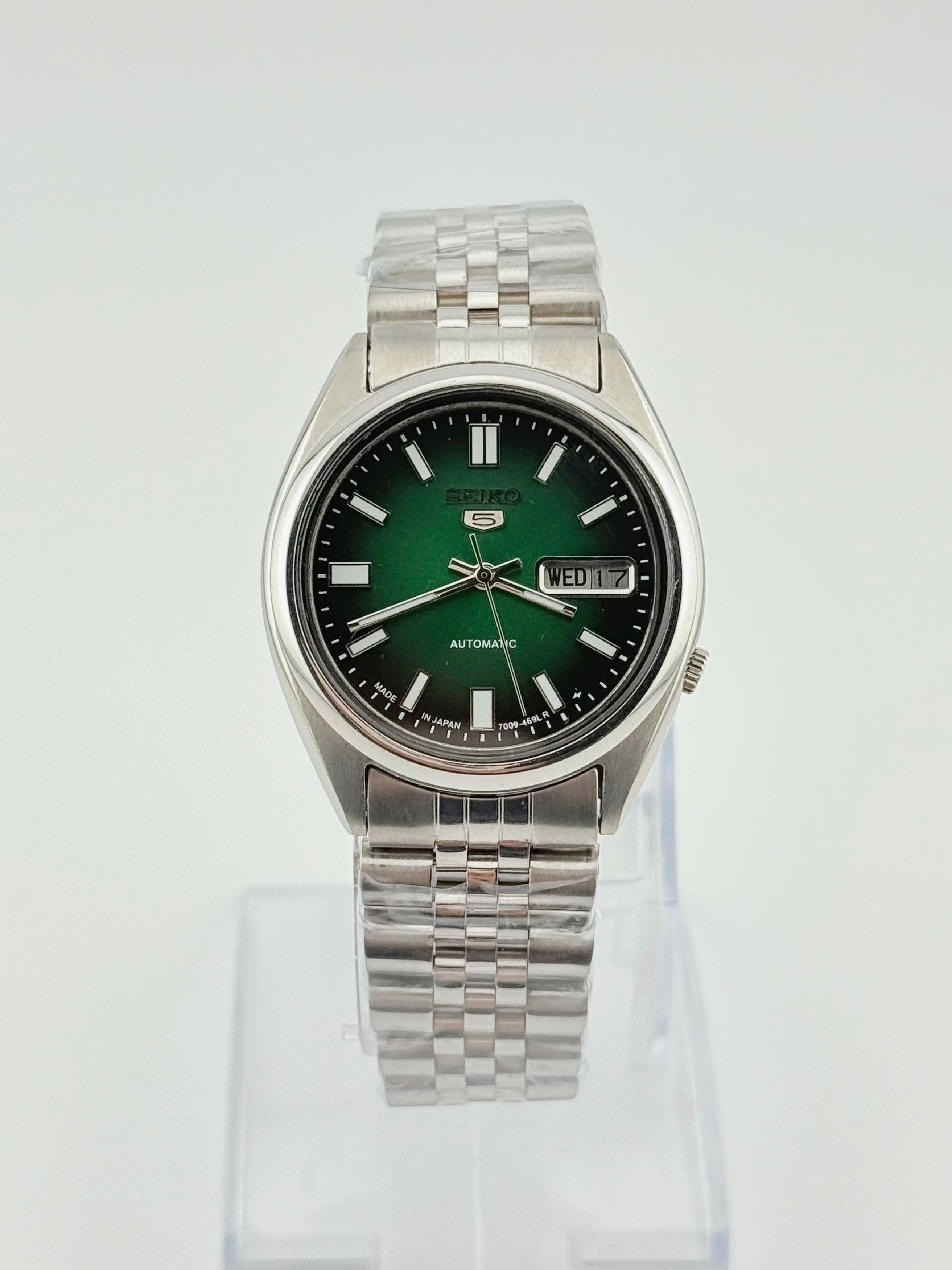 Seiko Classic Men S Seiko 5 Wrist Watch T-Shirts, Hoodie, Sweatshirt | FlexRushtees.com